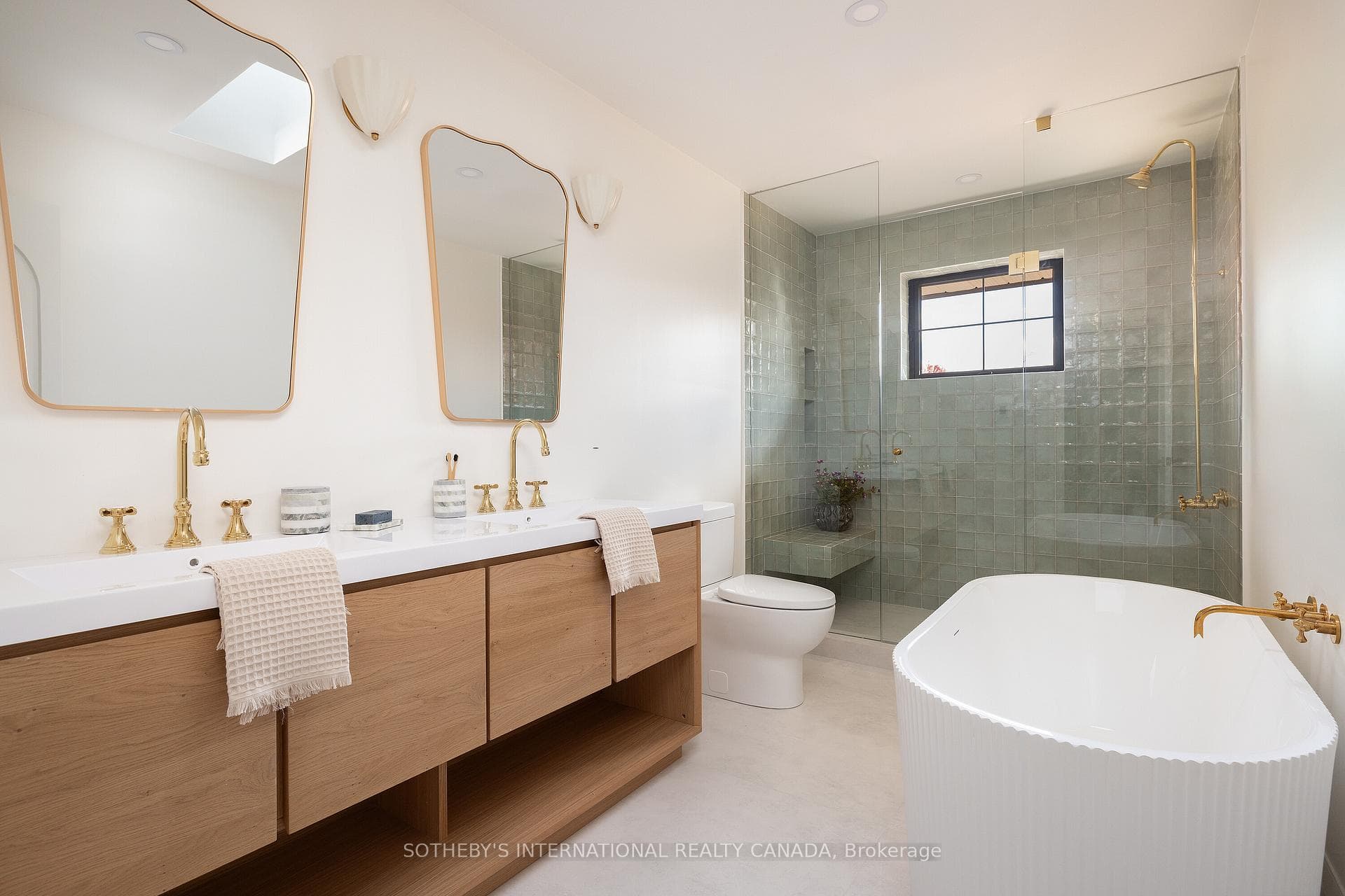 36 Rosemeade Avenue photo 20