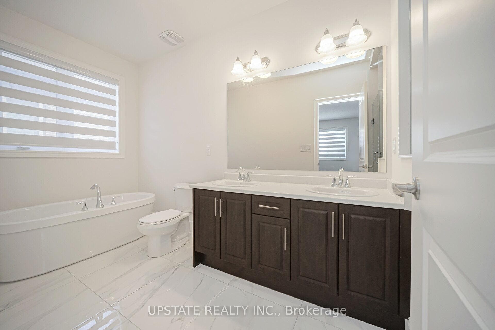 42 James Walker Avenue photo 31