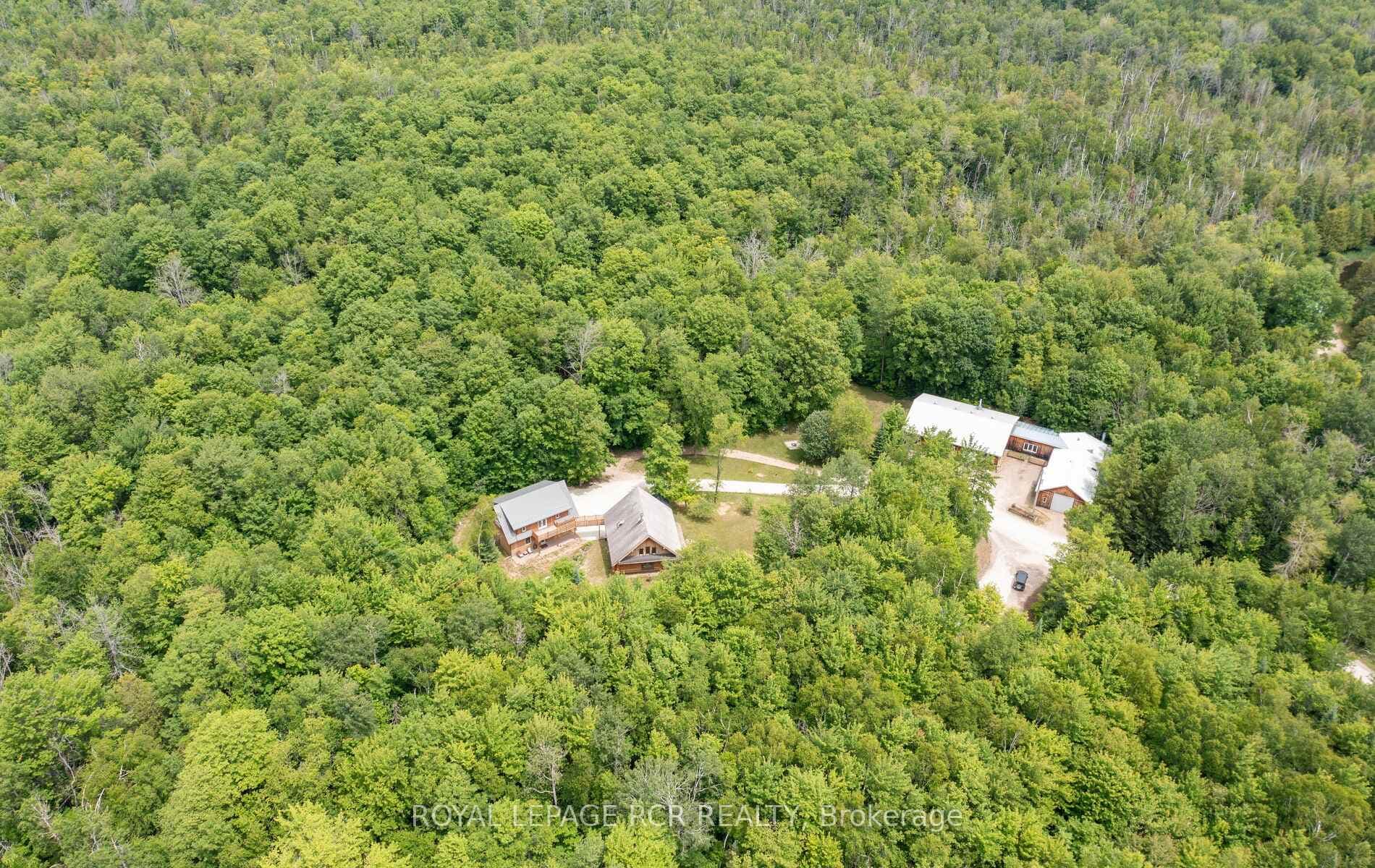 425457 25 Side Road photo 3