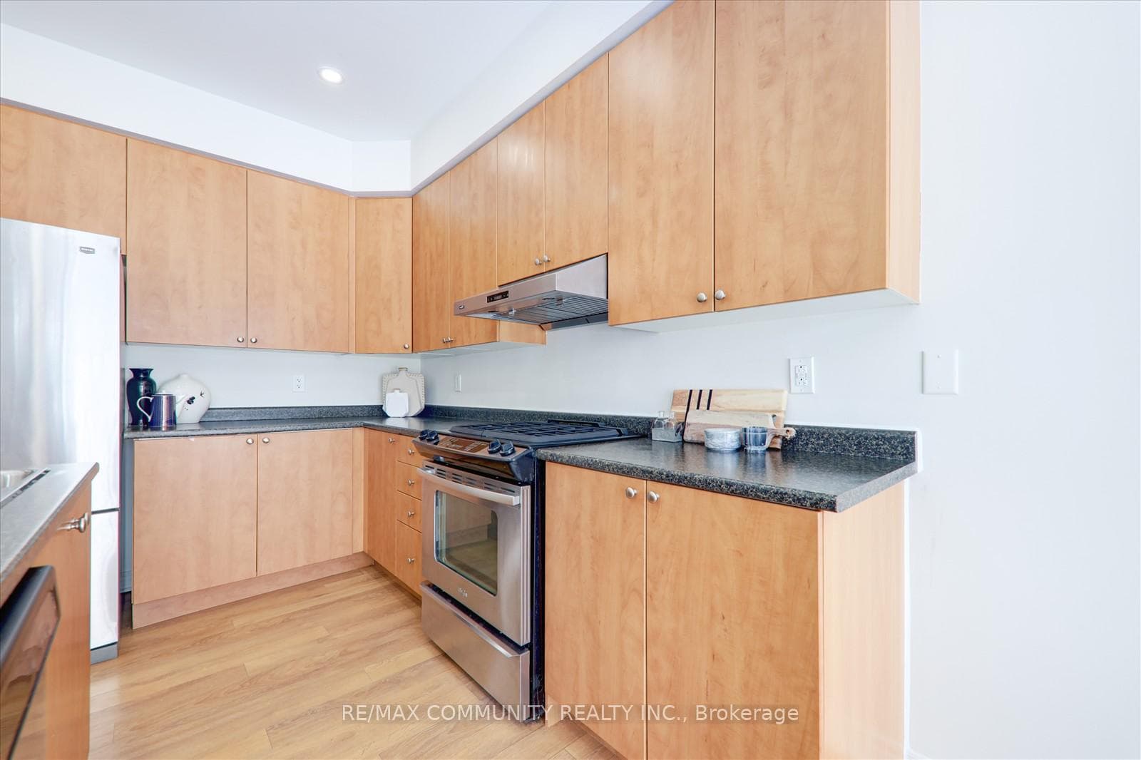 25 Mantz Crescent photo 15