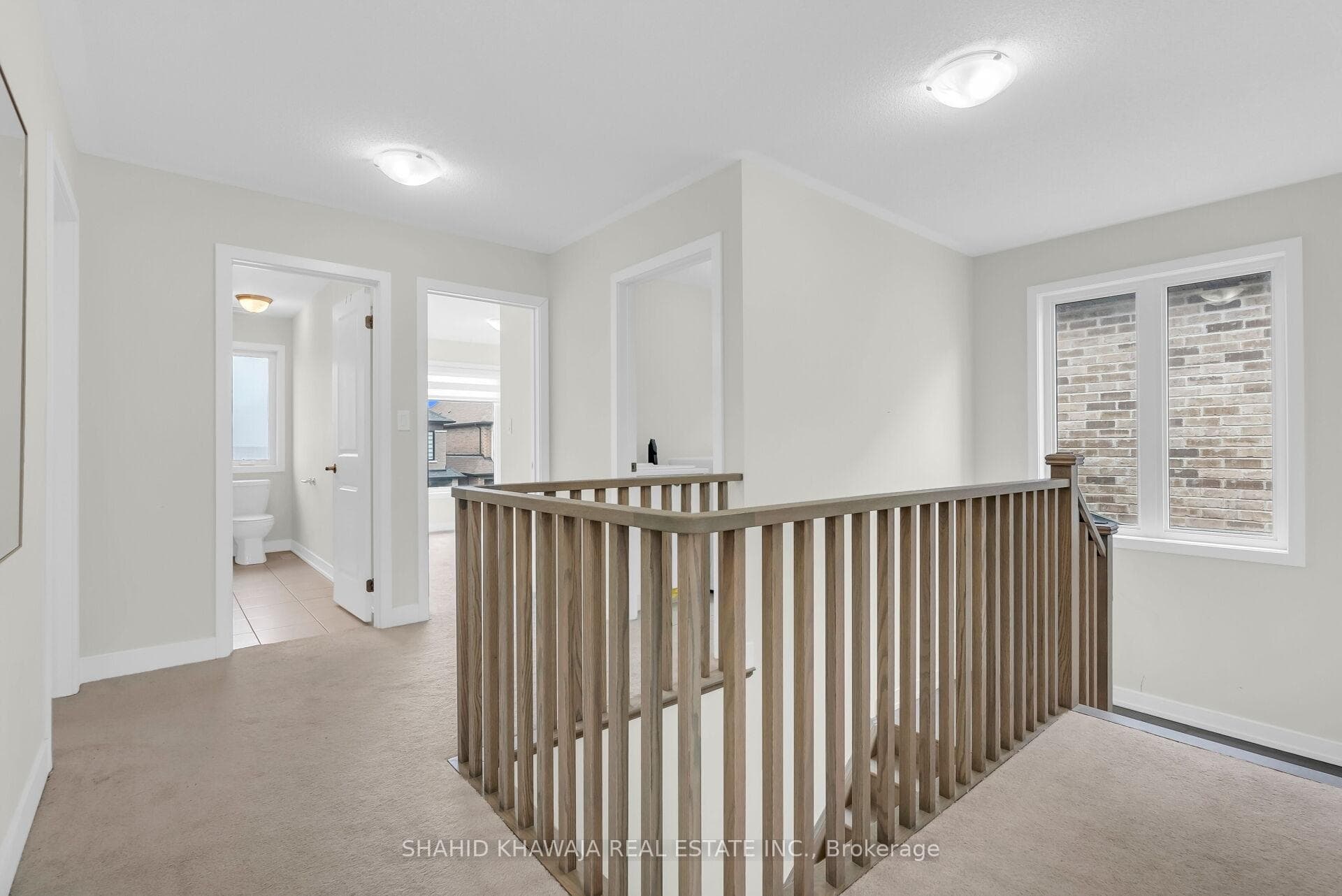 641 Leatherleaf Landing photo 22