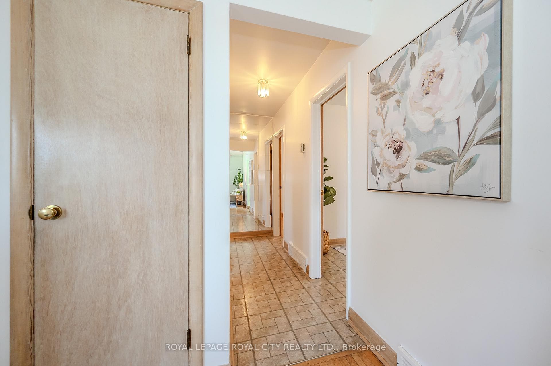 60 Western Avenue photo 18