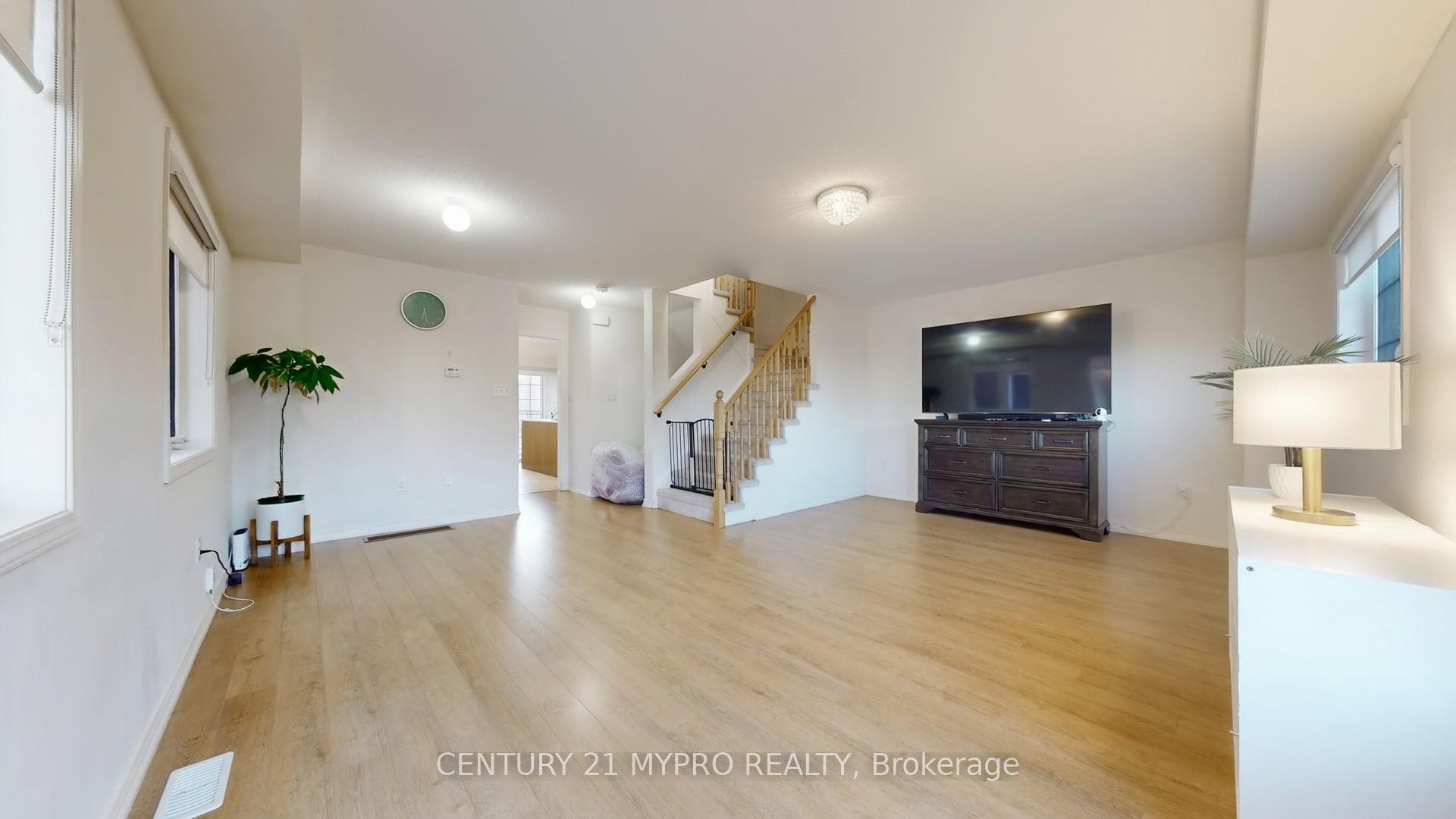 832 Audley Road photo 37