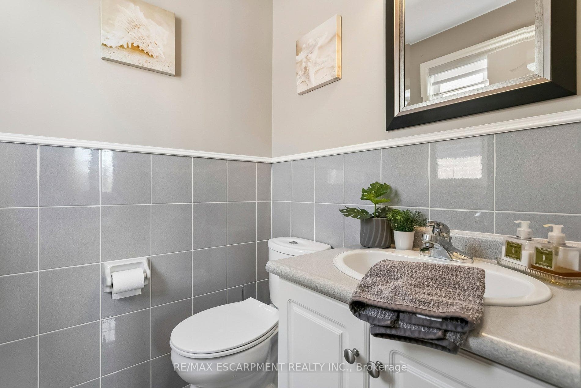 63 Wendell Avenue photo 30