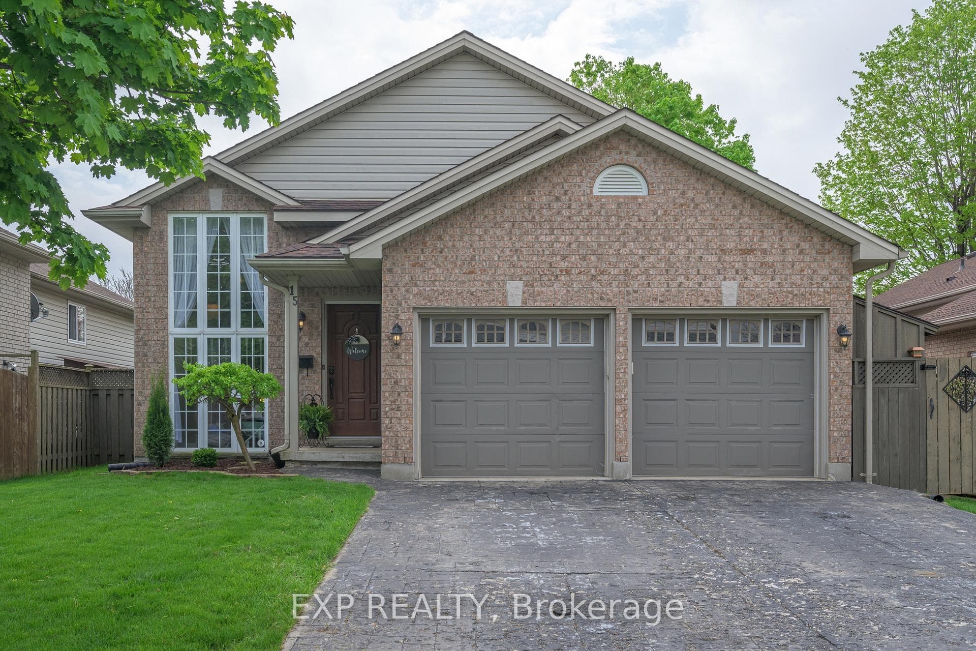 15 Bowcott Crescent photo 31