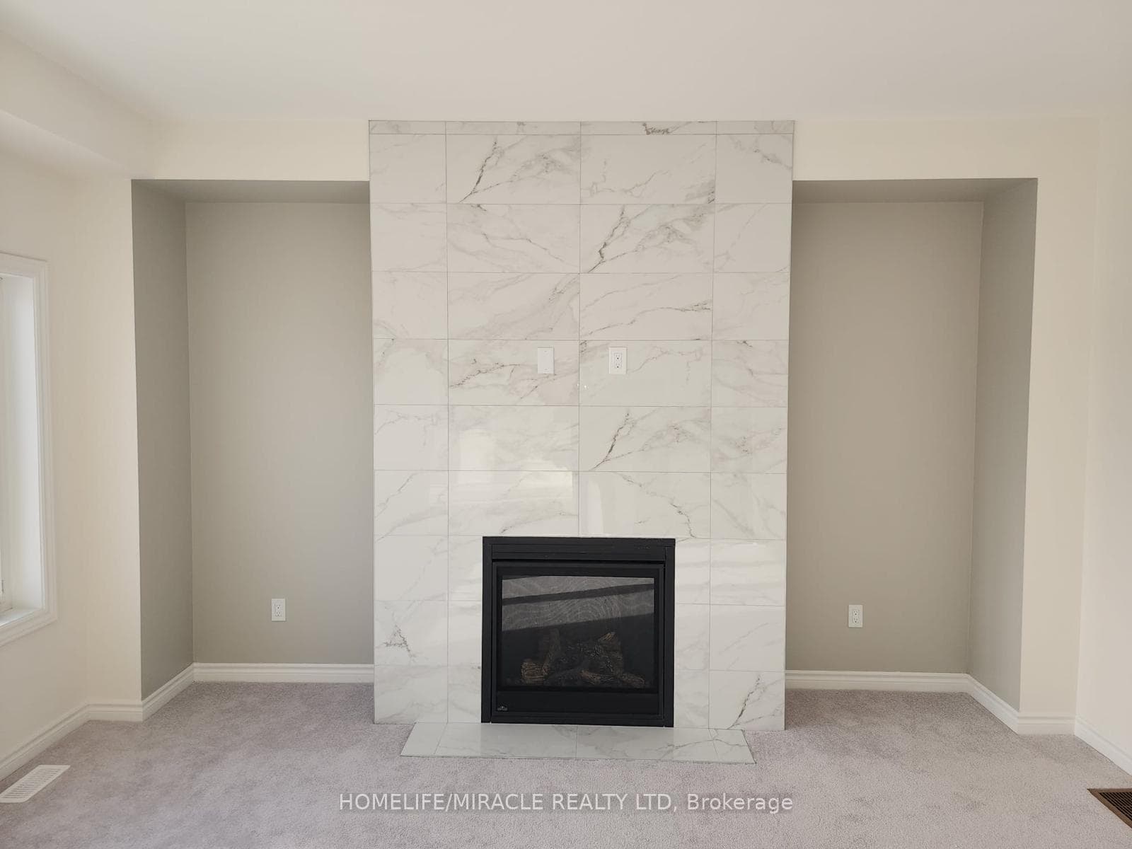 35 Jenner Drive photo 29