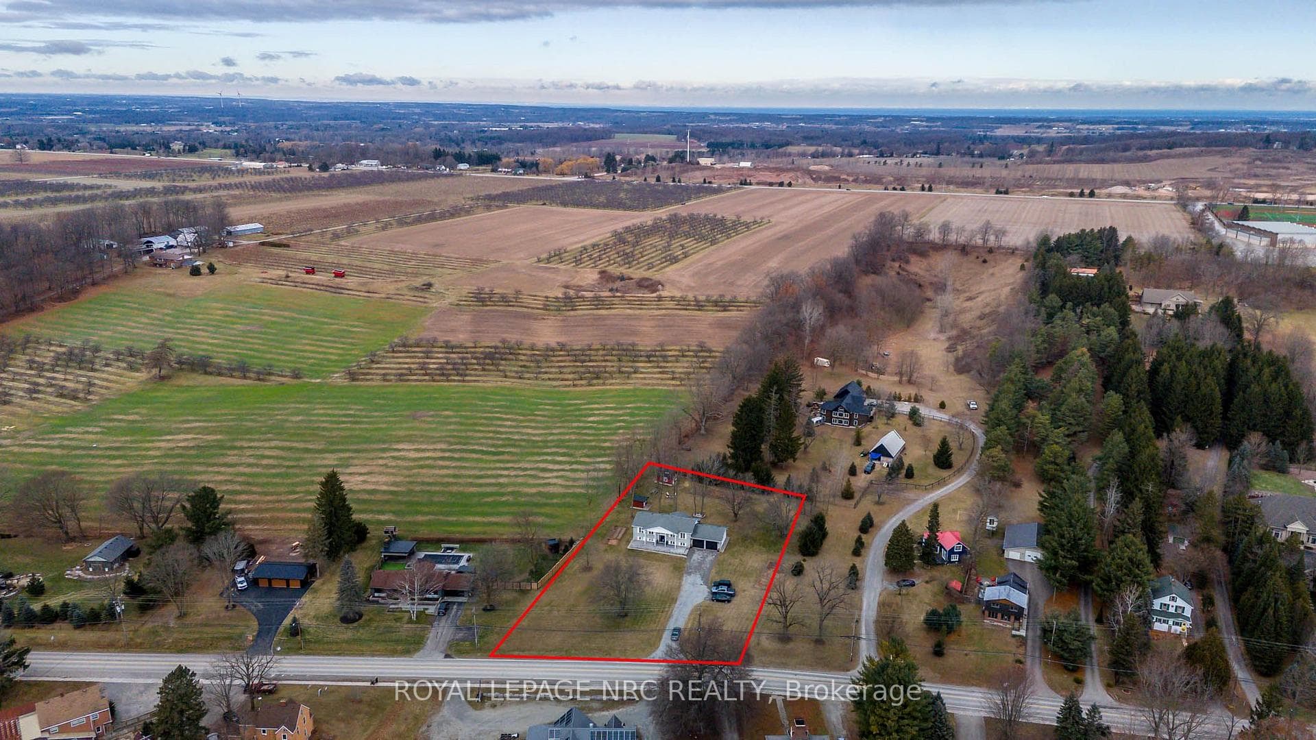 399 Canboro Road photo 32