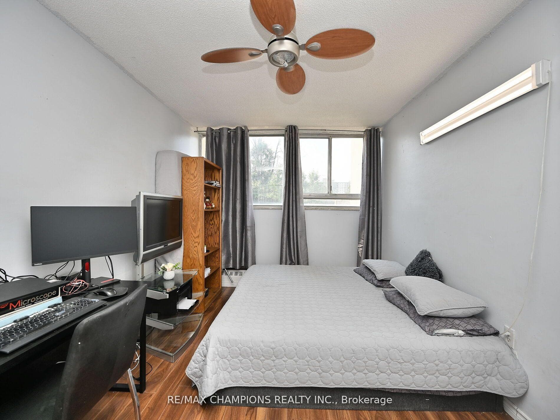 1050 Stainton Drive Unit 112 photo 11