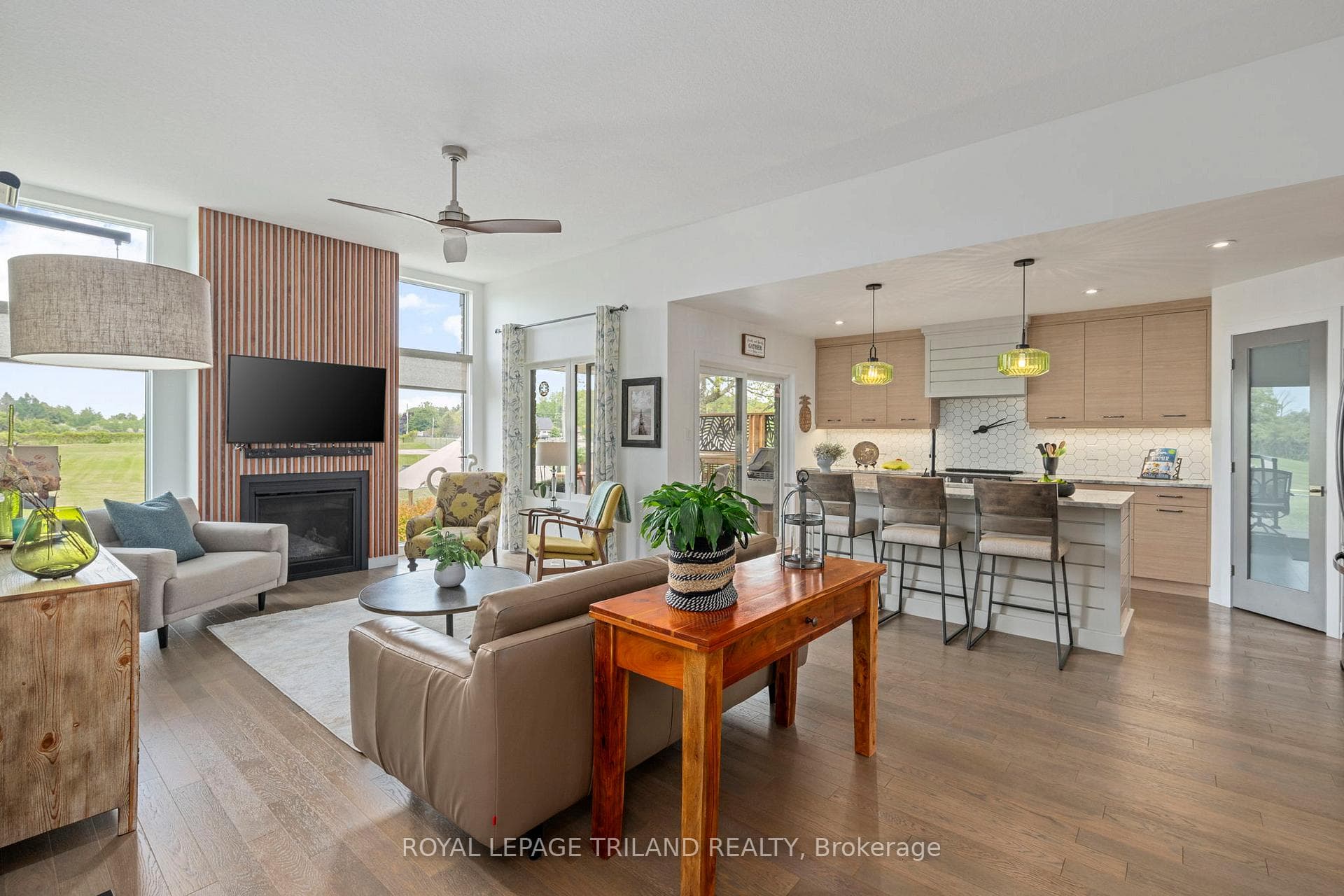 208 Emery Street photo 22
