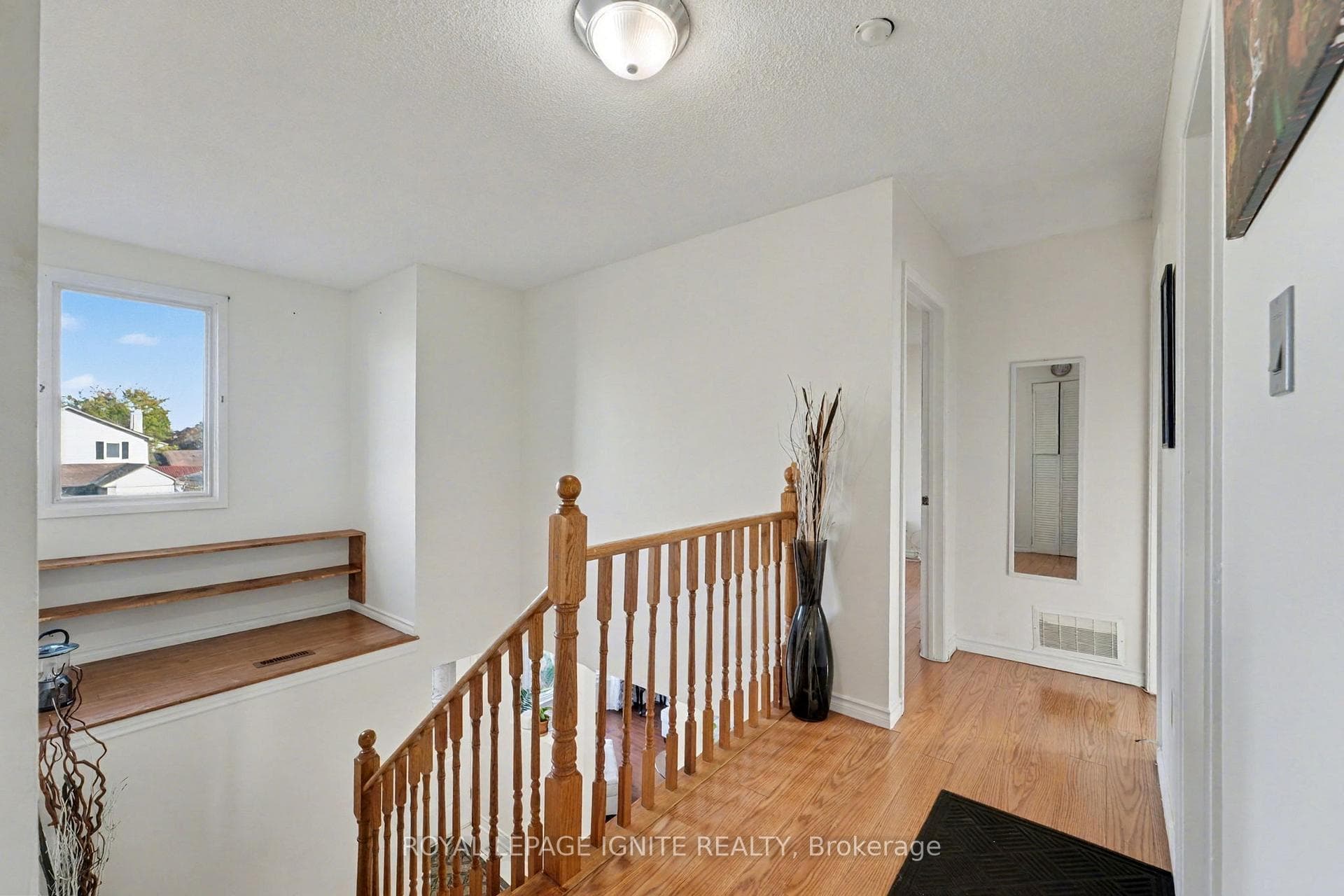 20 John Stoner Drive photo 16