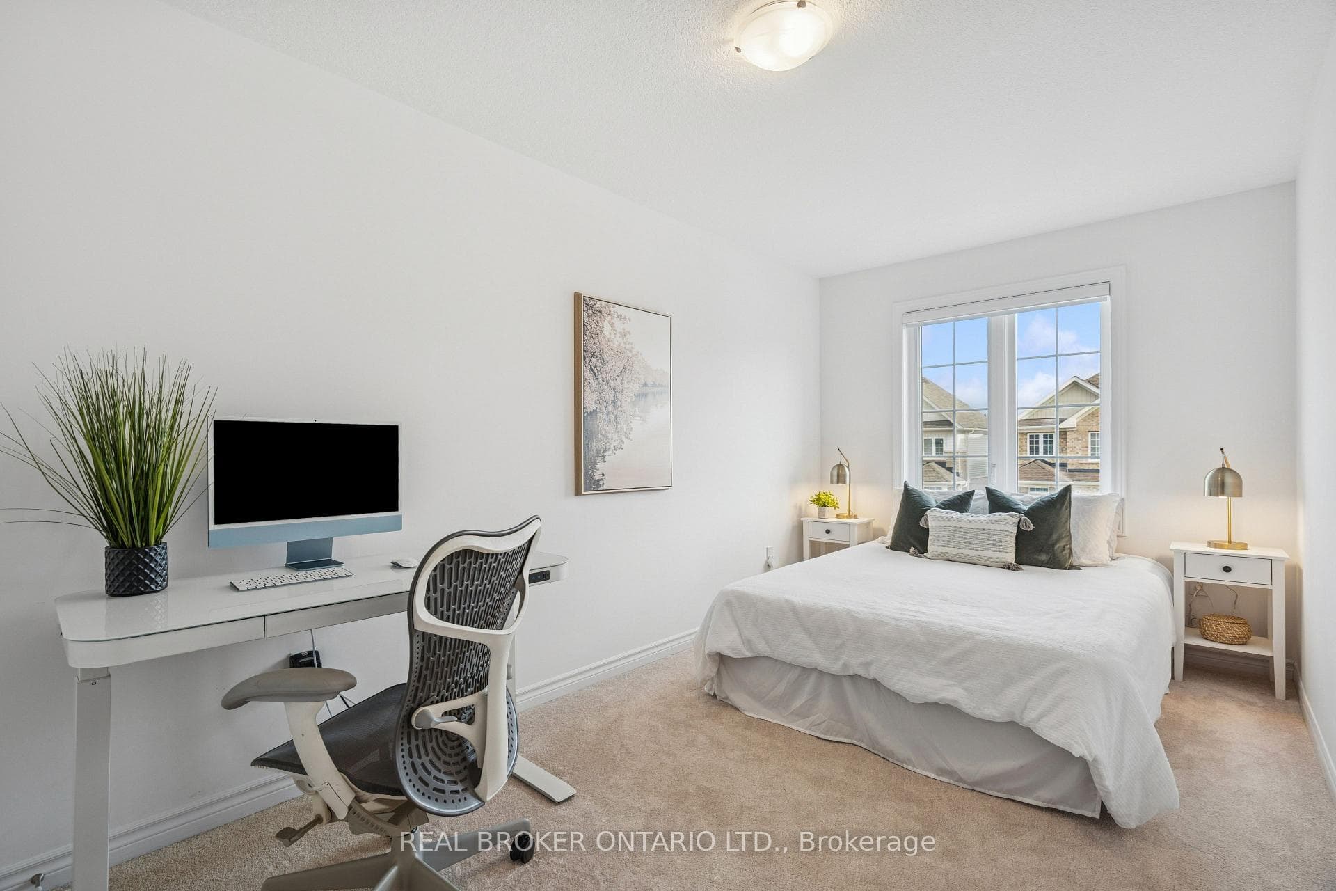 9 Elsegood Drive photo 32