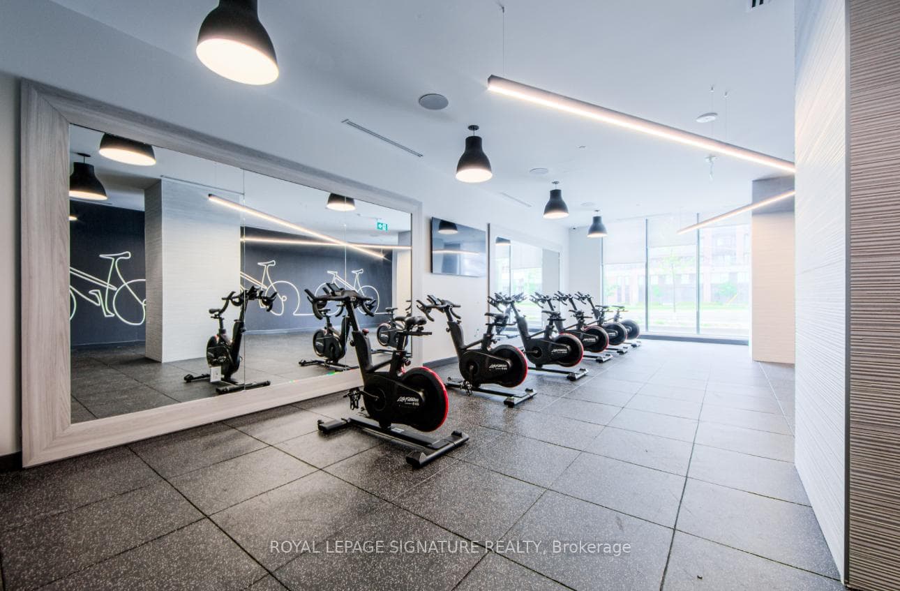 2545 Simcoe Street Unit 202 photo 13
