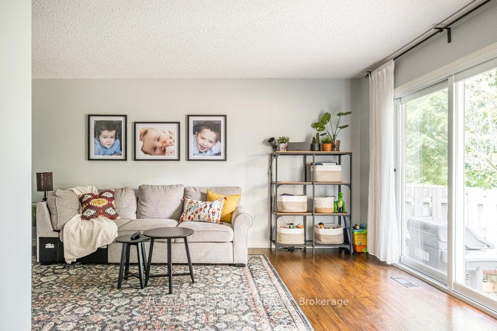 300 Rexford Drive Unit 16 photo 14