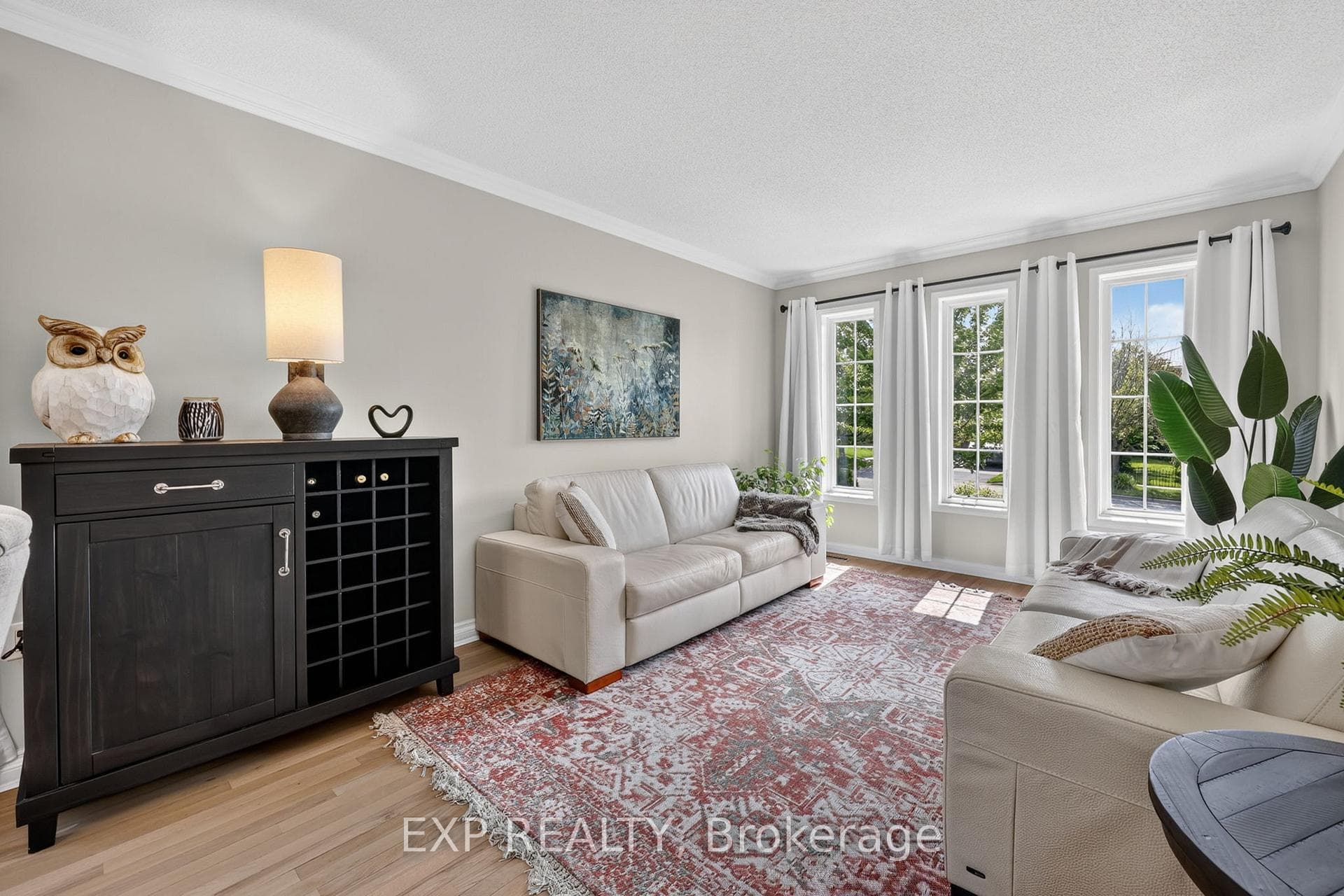 129 Golden Meadow Road photo 9