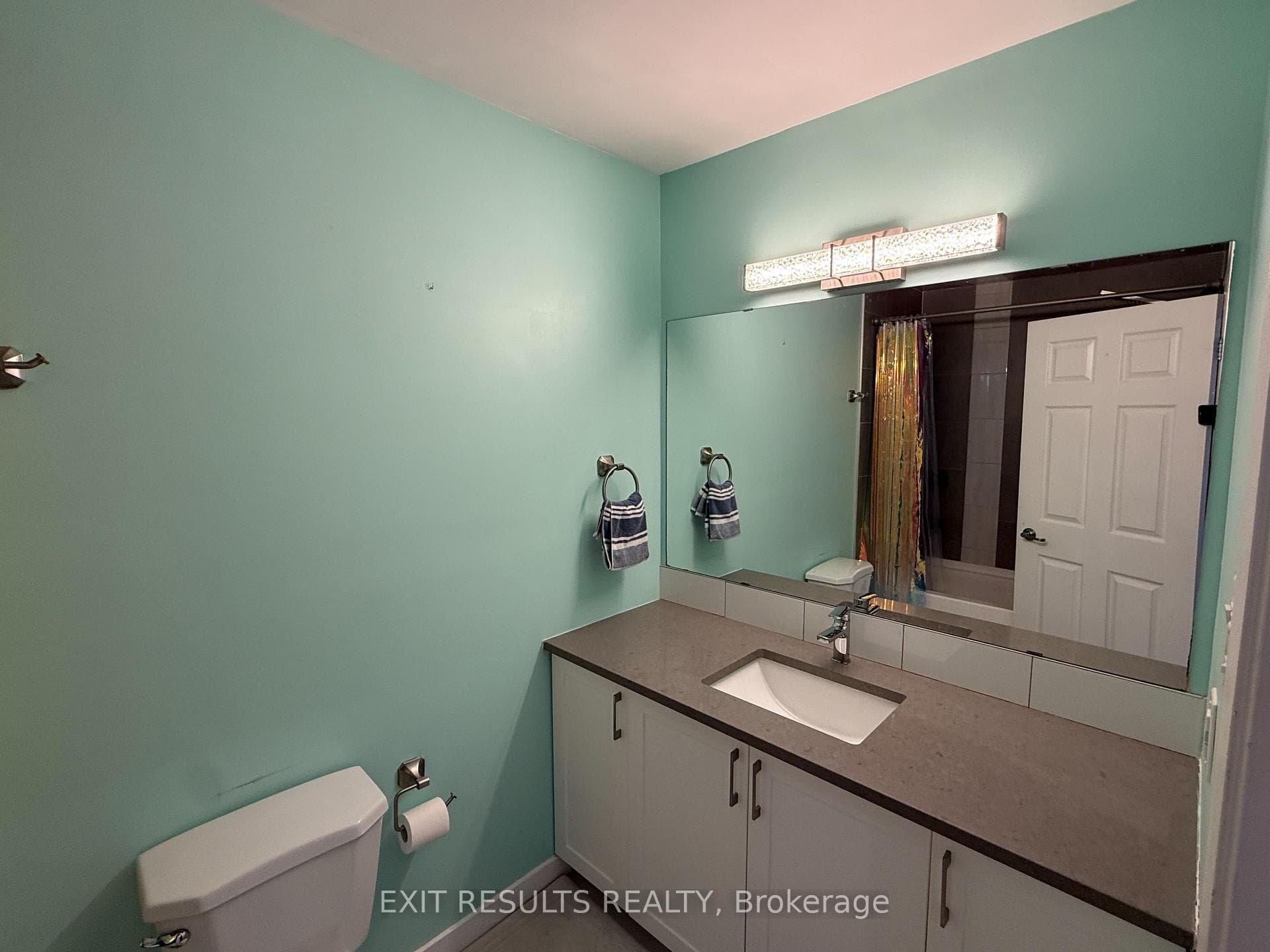 1090 DIANNE Avenue photo 24