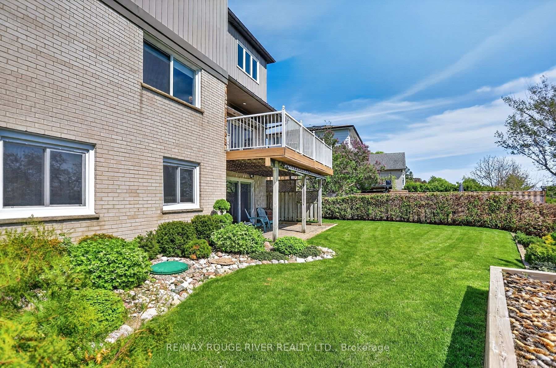 250 Ridgewood Road photo 44