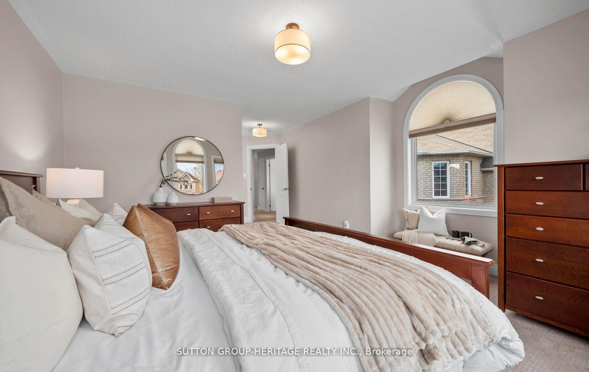 1776 Autumn Crescent photo 22