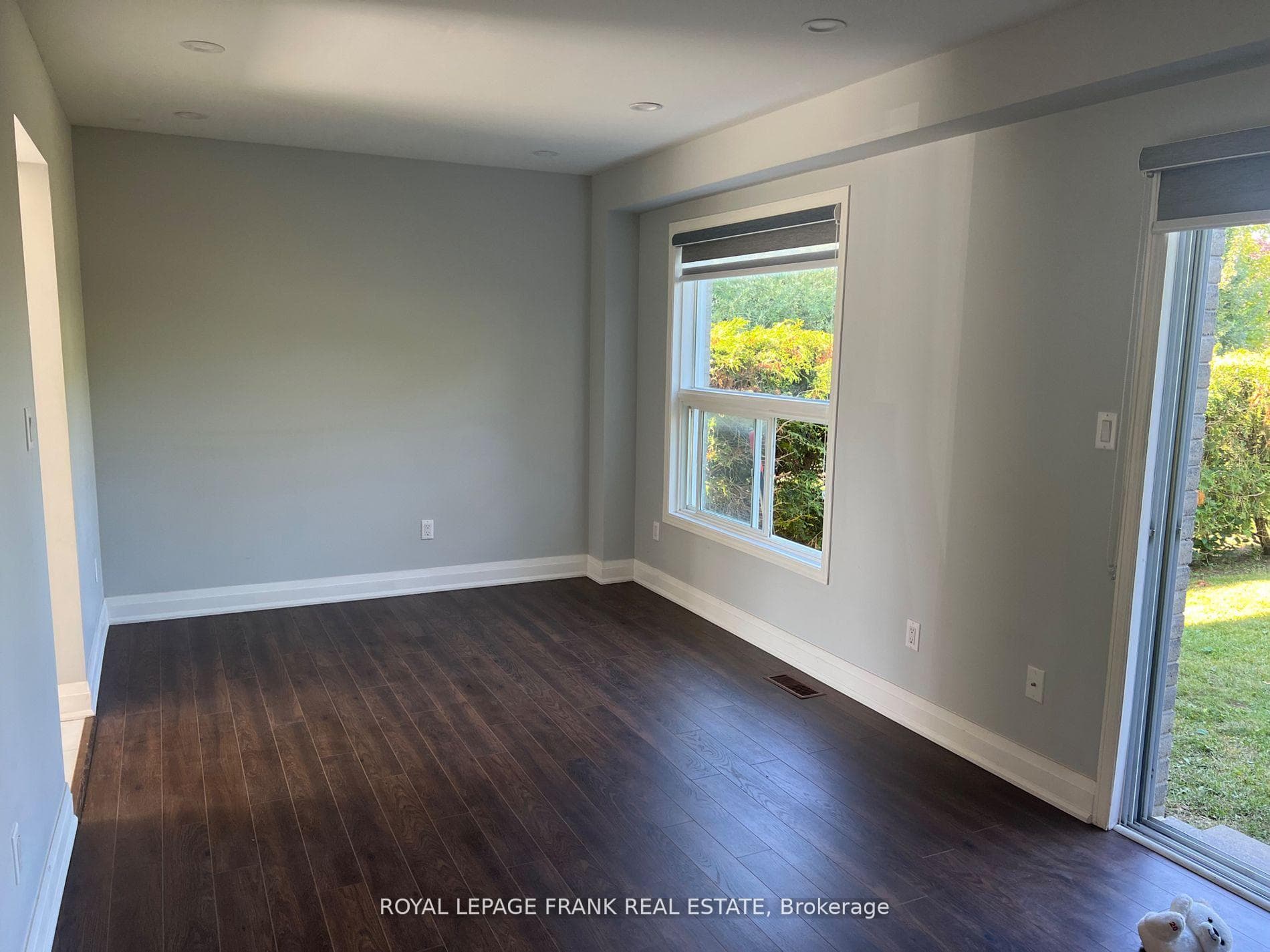 752 Elderberry Drive photo 9
