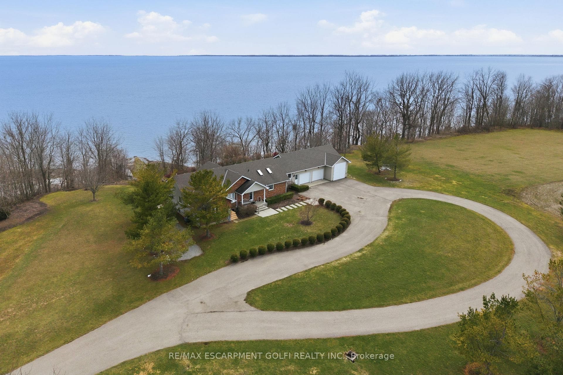 648 FRONT Road photo 45