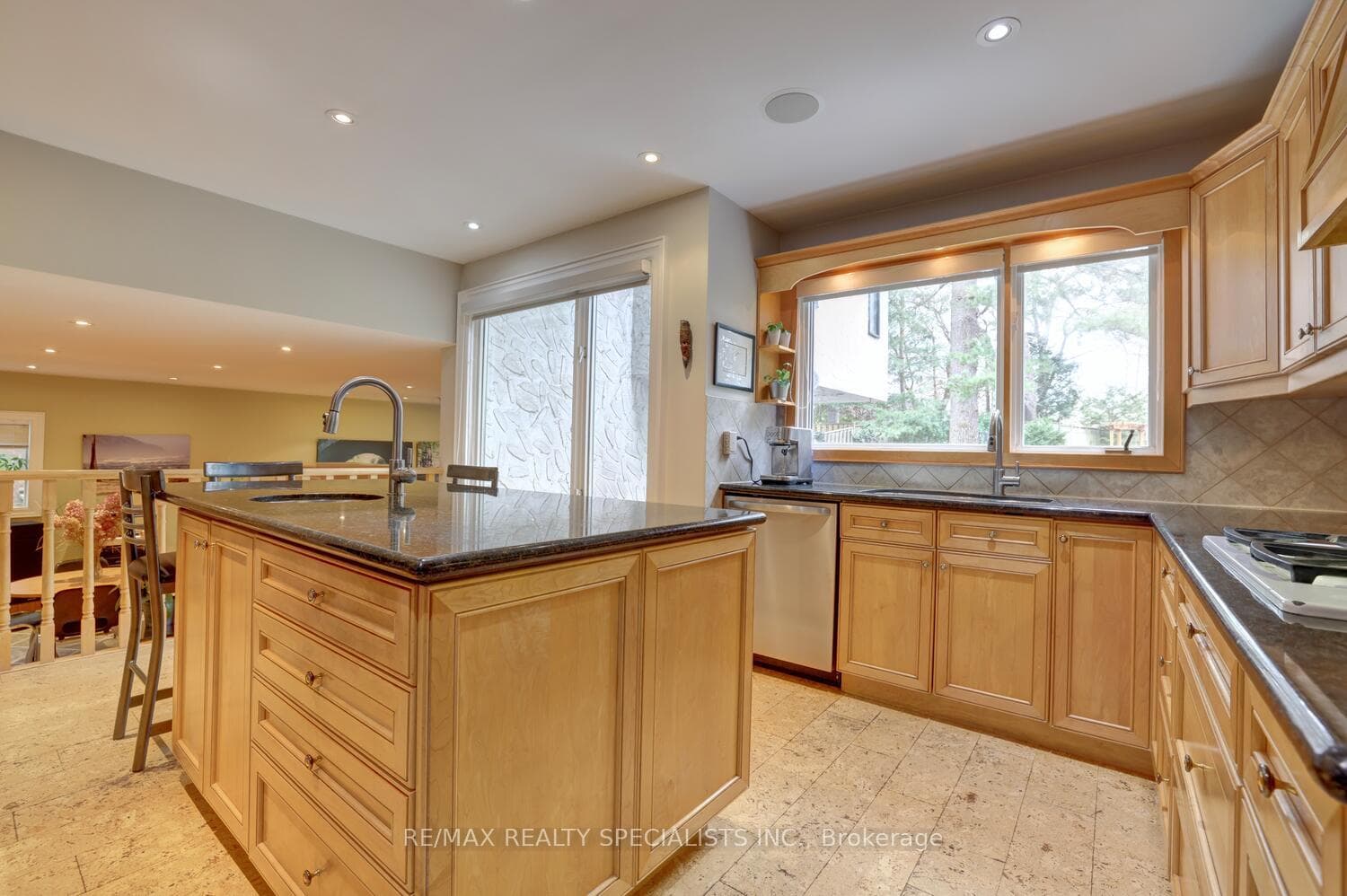 1268 Kane Road photo 12
