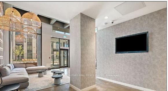 10 Abeja Street Unit 1517 photo 4