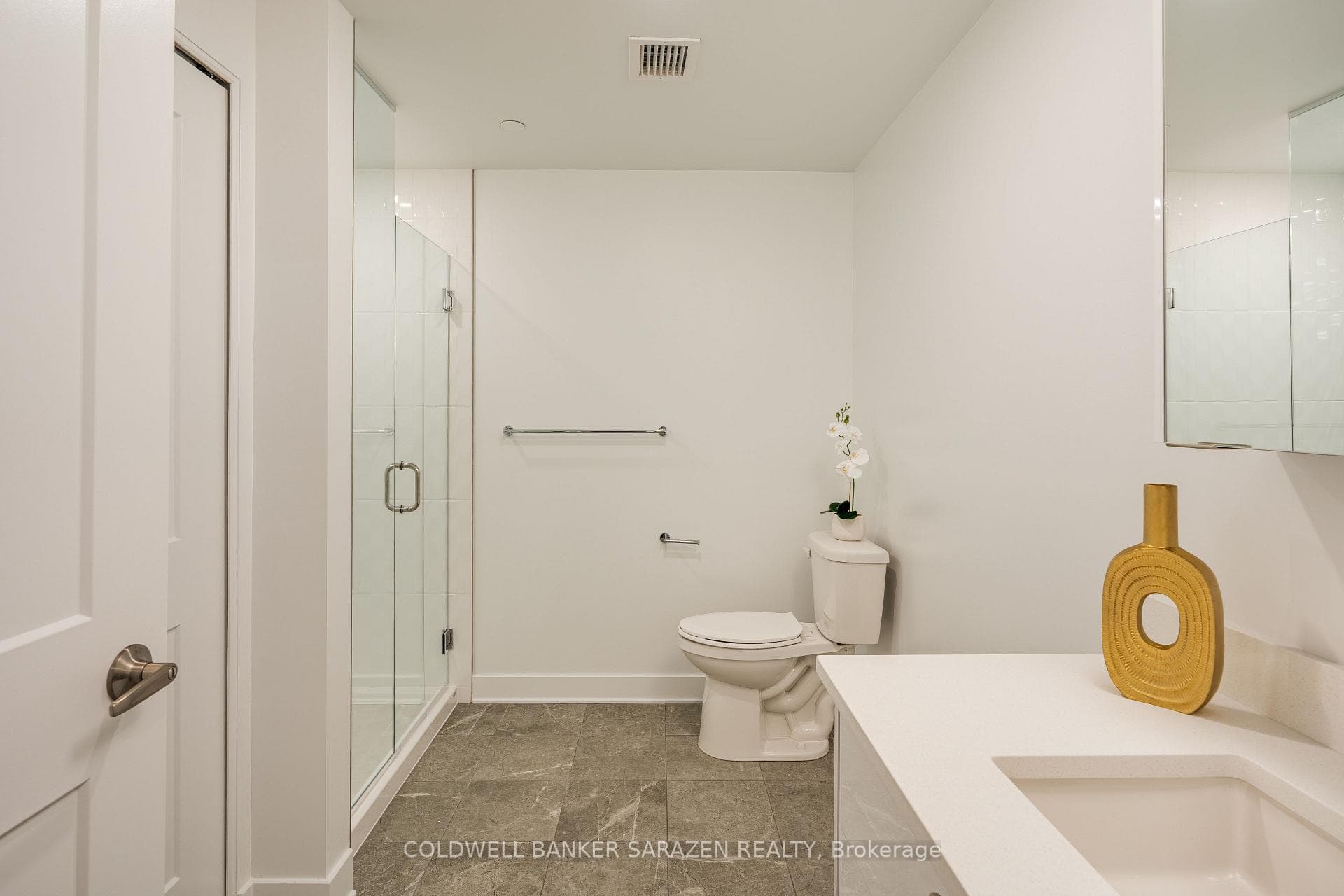 180 George Street Unit 1101 photo 35