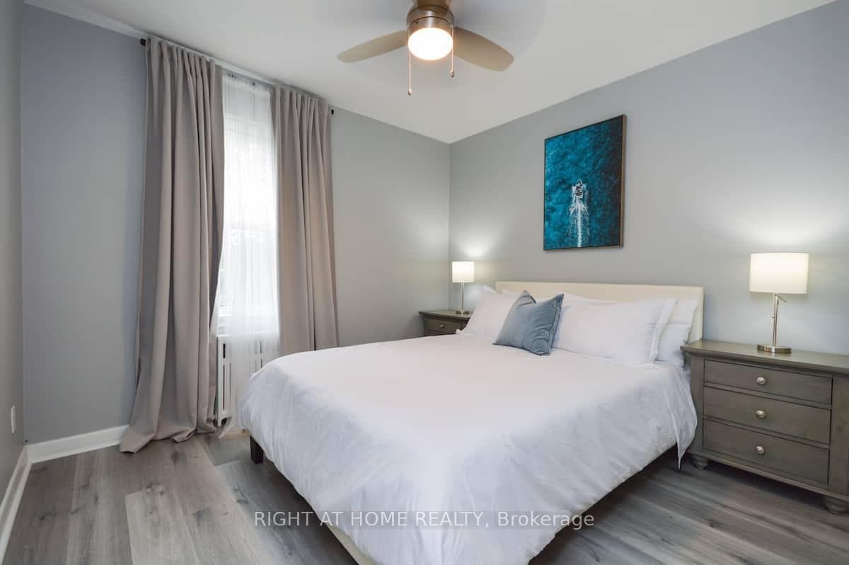 9 Donald Avenue photo 10