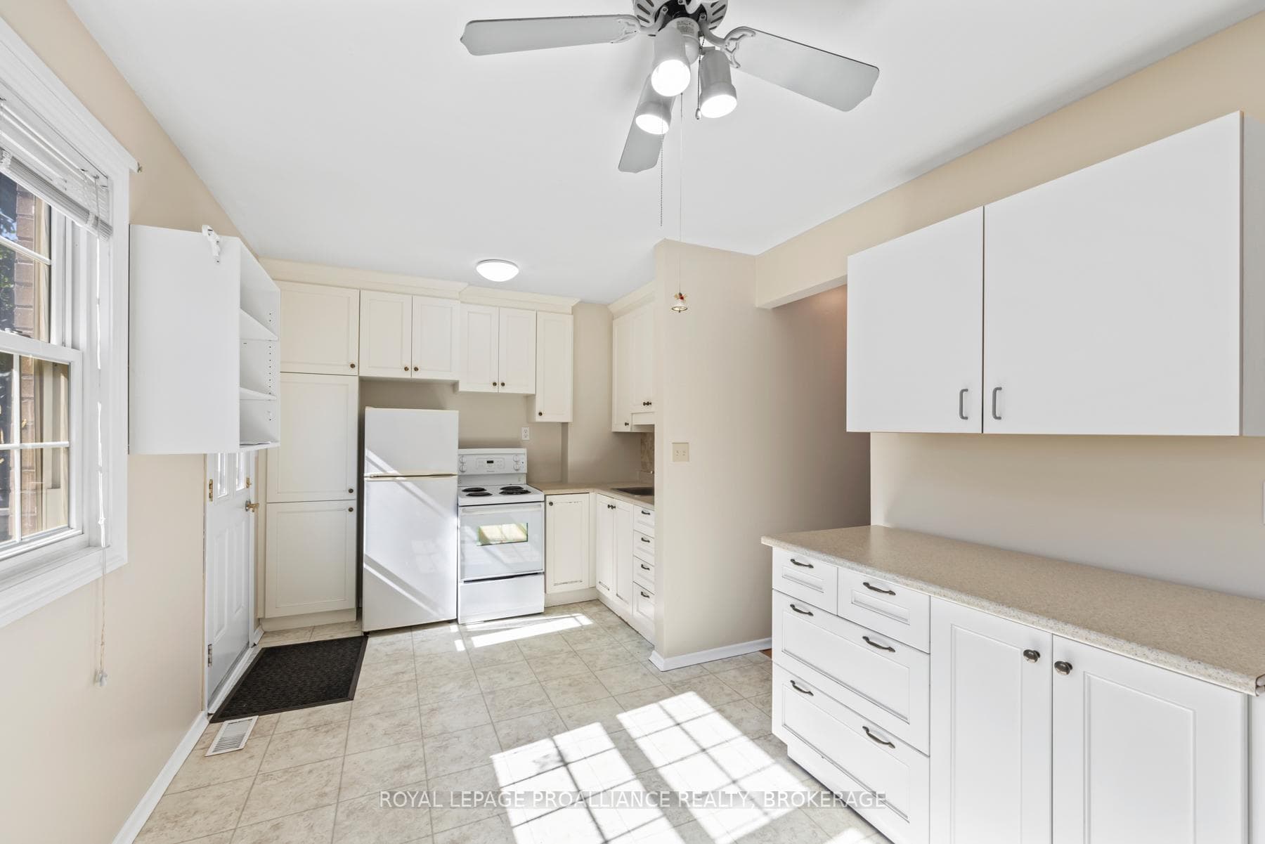 116 Notch Hill Road Unit 1 photo 18