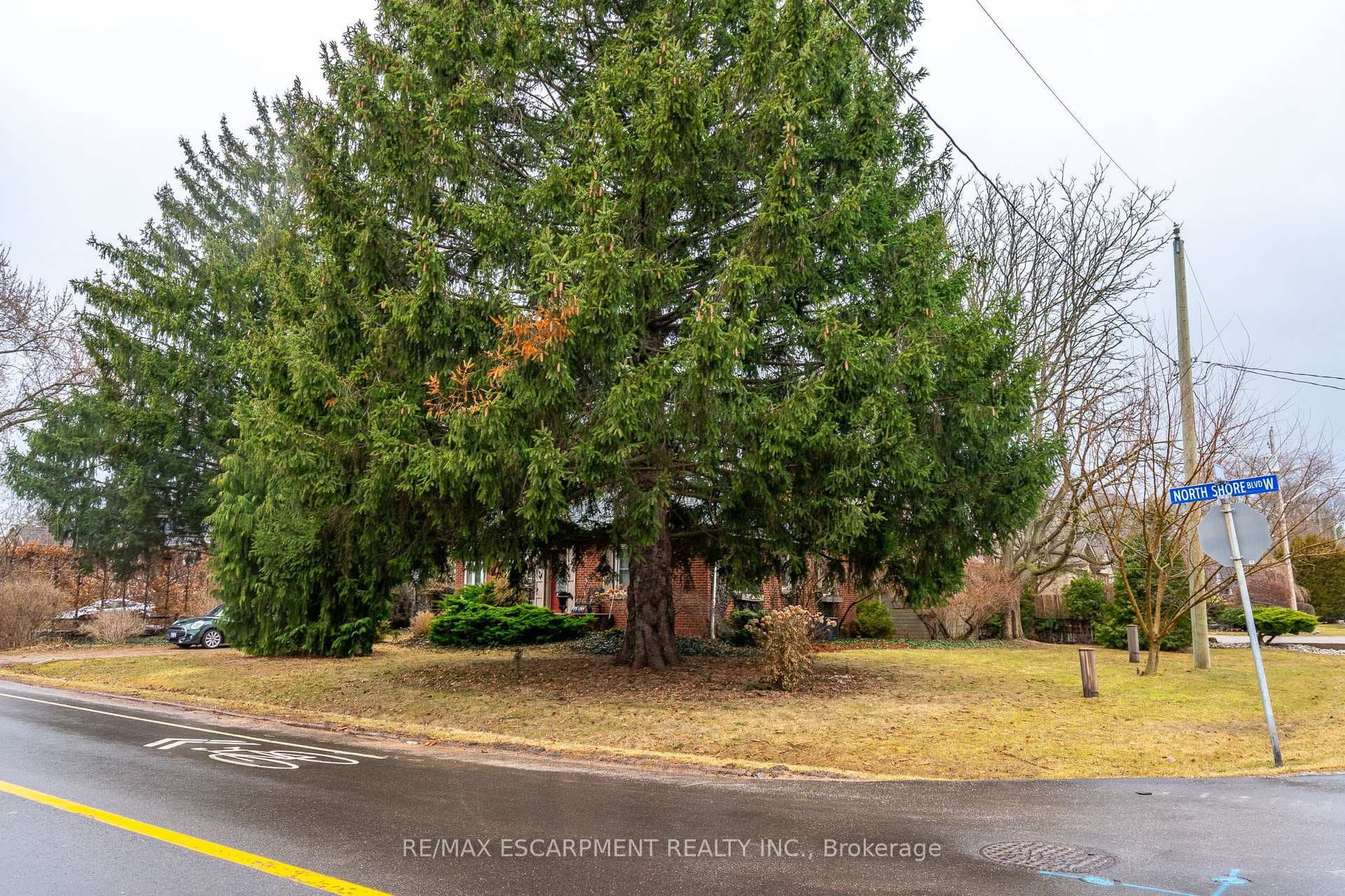 281 North Shore Boulevard photo 4