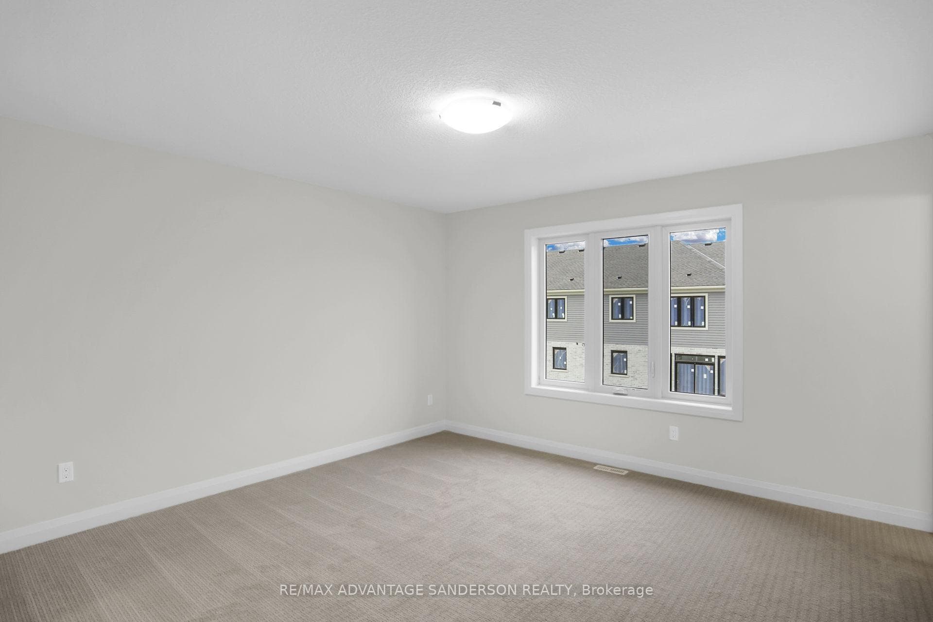 93 STONEFIELD Lane Unit 114 photo 22