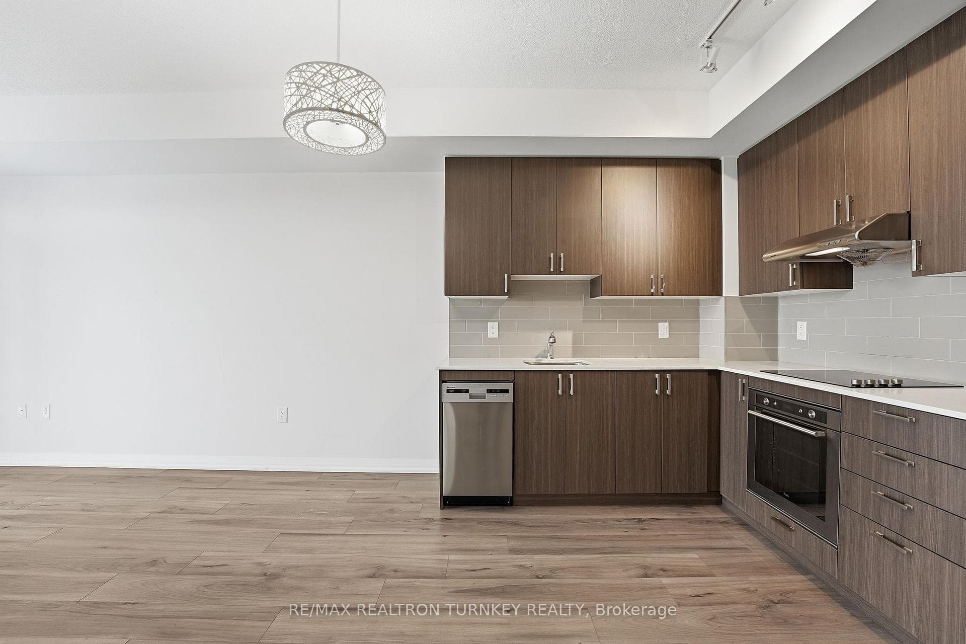 50 Ann O'Reilly Road Unit 409 photo 7