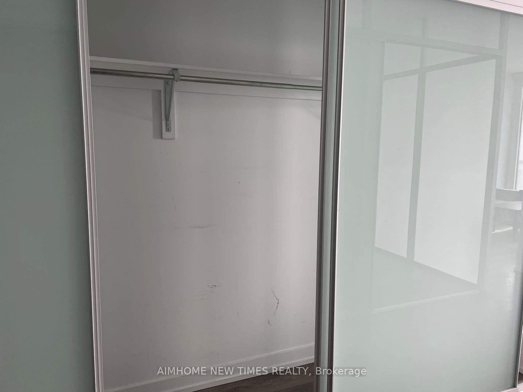 426 University Avenue Unit 4207 photo 3