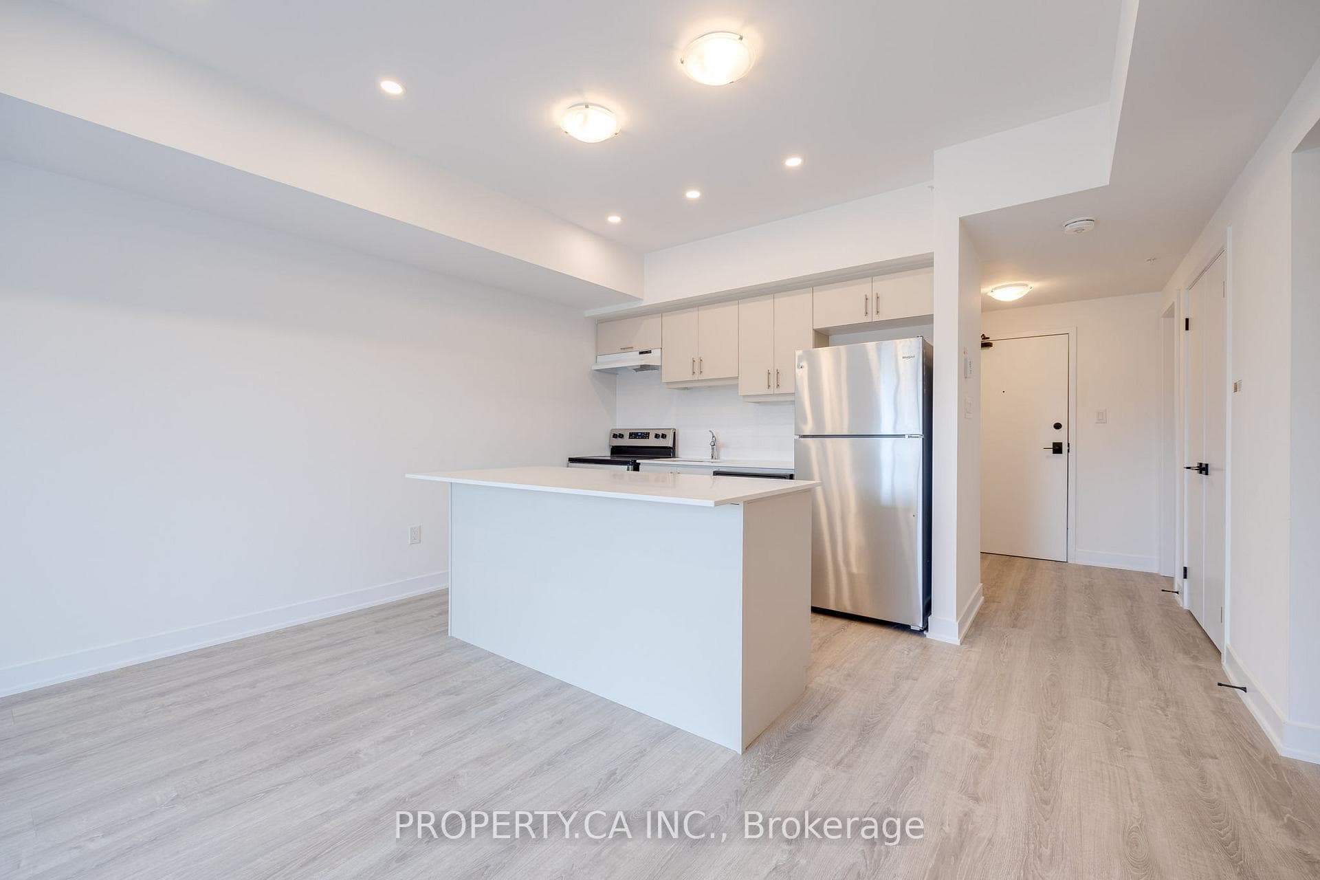 8 Culinary Lane Unit 210 photo 4