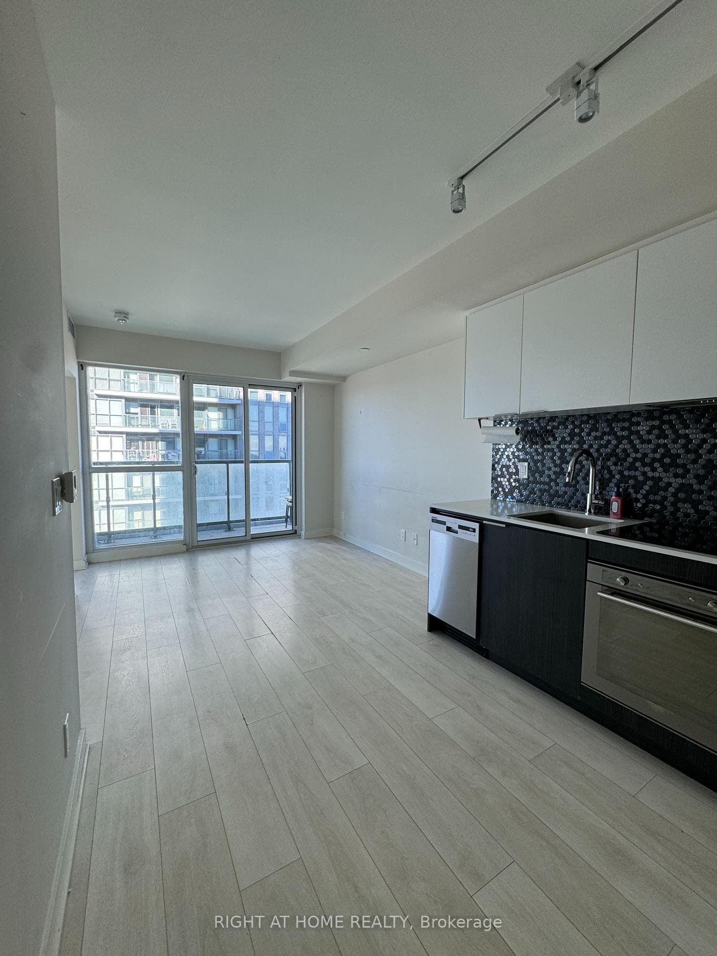 2 Sonic Way Unit 2303 photo 2