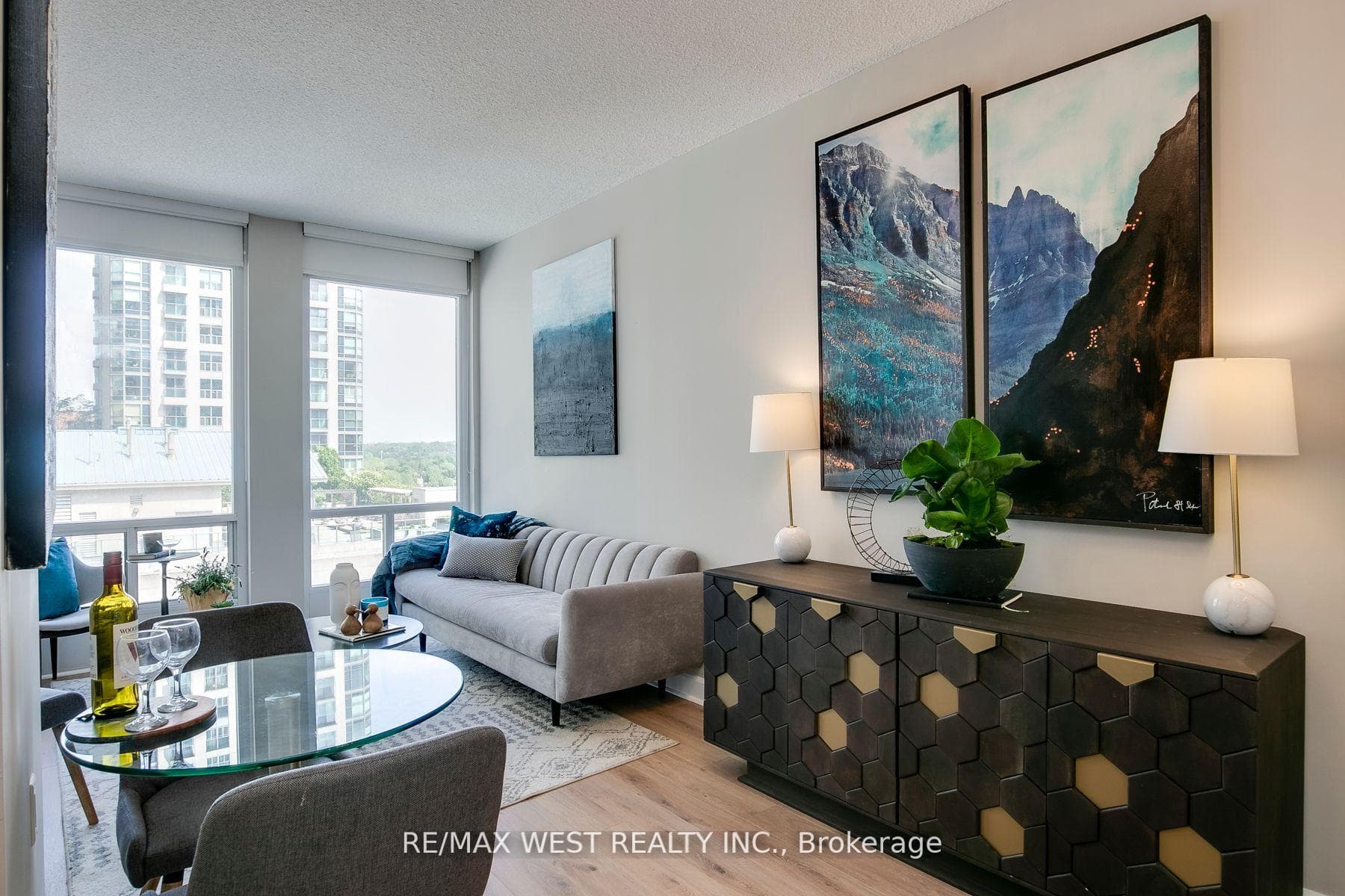 85 Bloor Street Unit 1503 photo 5
