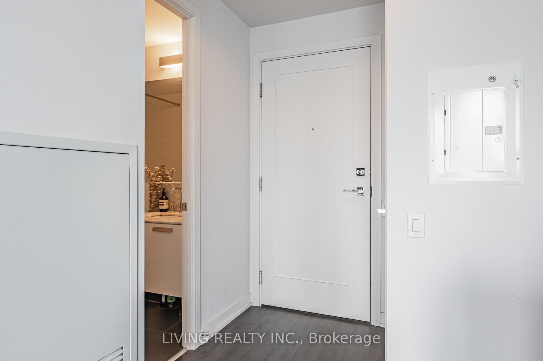 57 St Joseph Street Unit 1121 photo 22