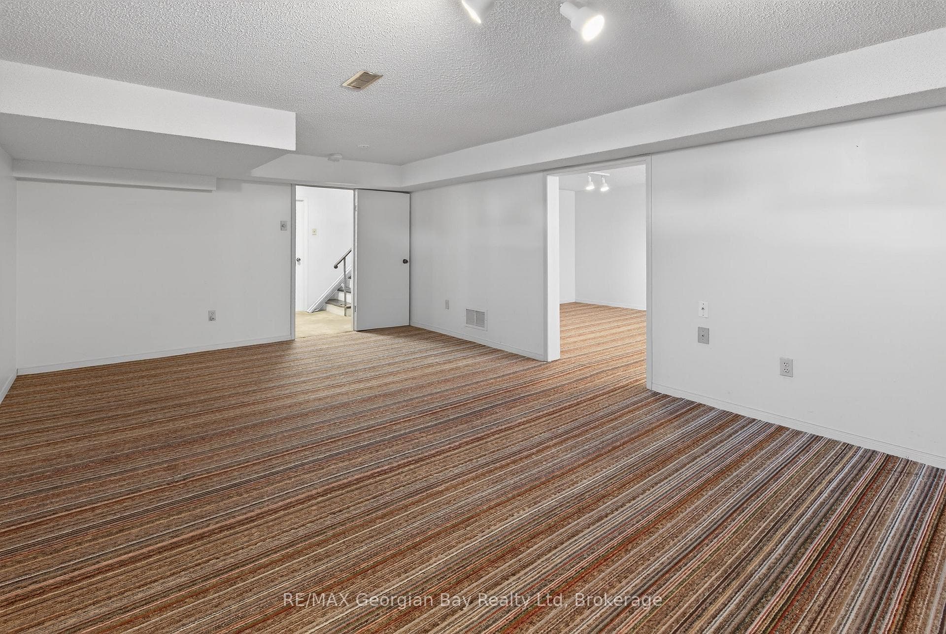 1032 Dominion Avenue photo 21