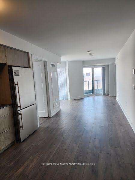 585 Bloor Street Unit 917 photo 11