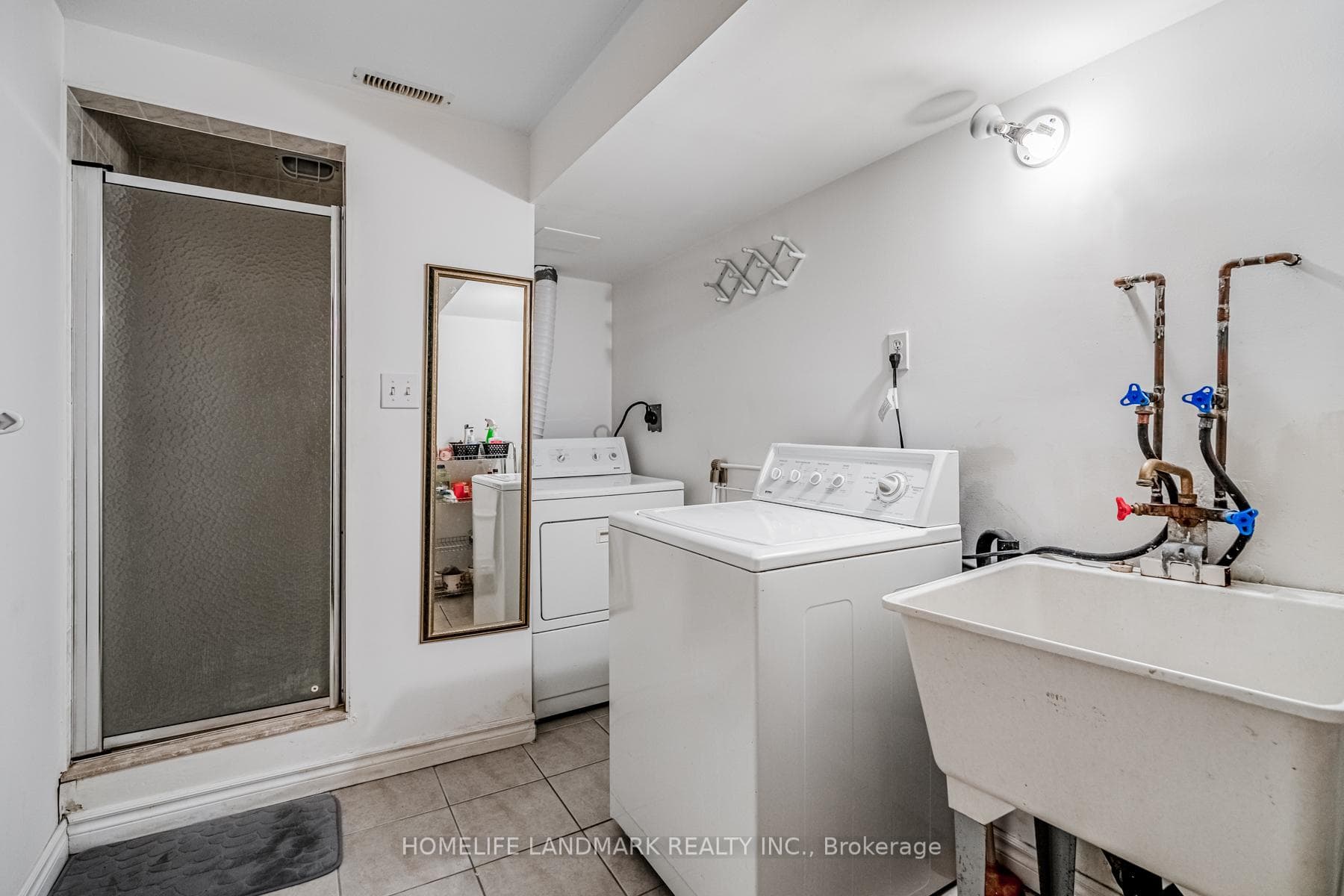 4165 Fieldgate Drive Unit 57 photo 25