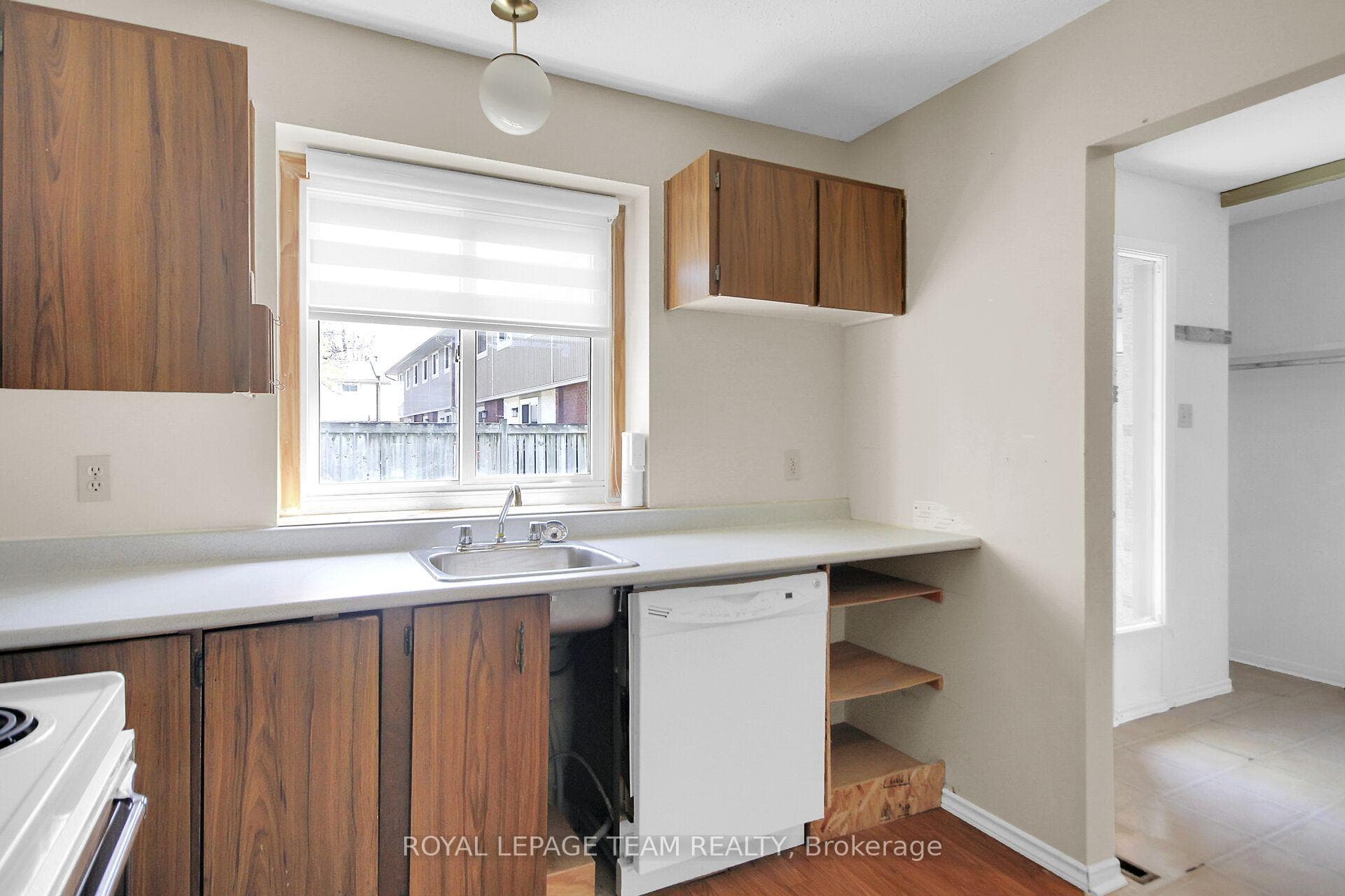 459 Moodie Drive Unit D photo 5
