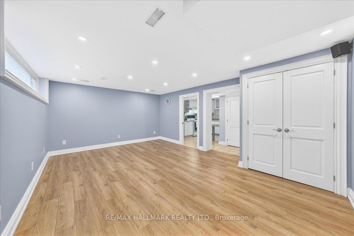 25 Fenley Drive photo 16