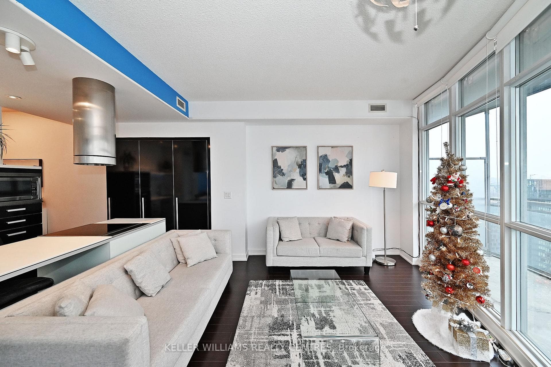 38 Dan Leckie Way Unit 2808 photo 6