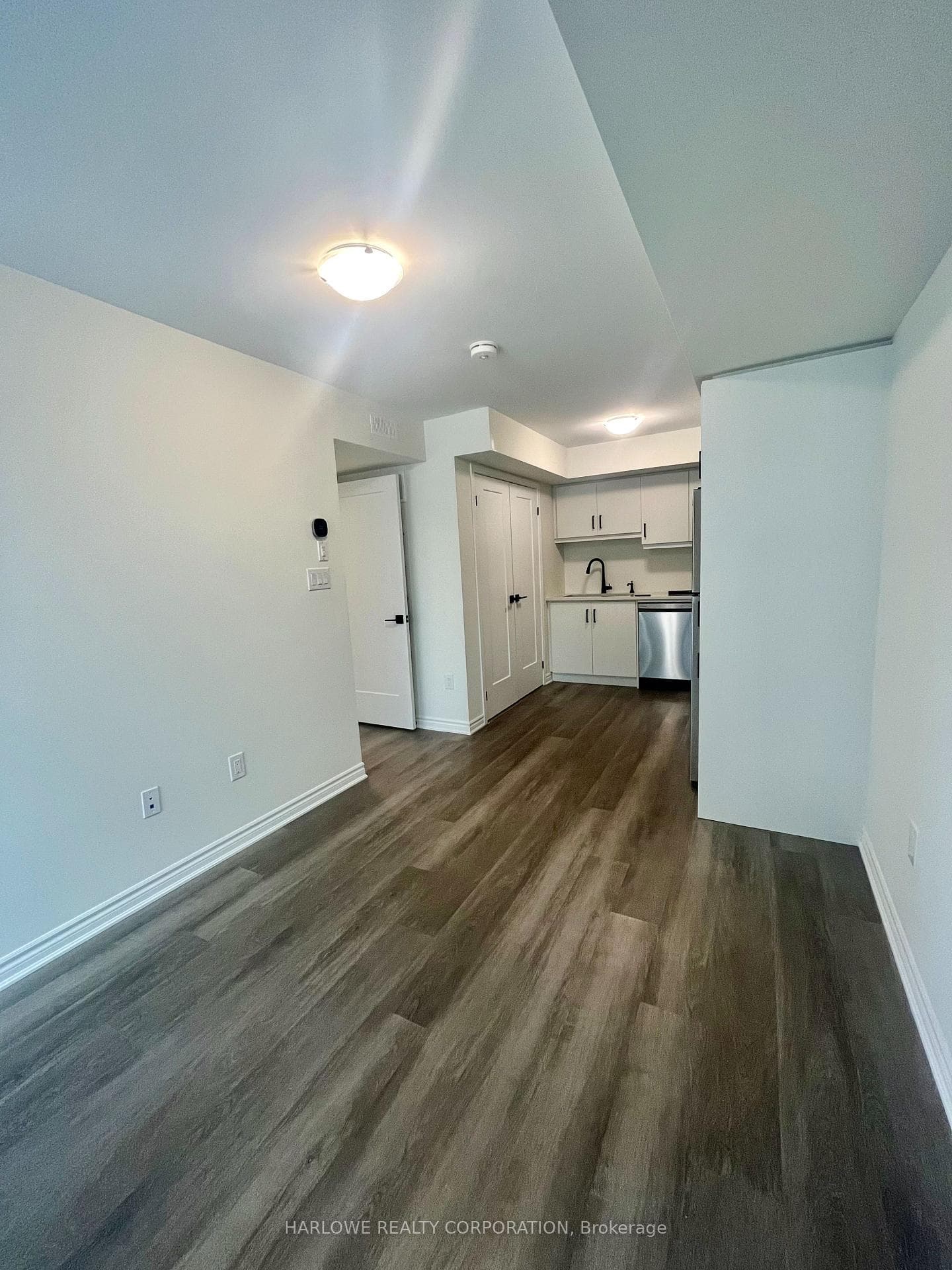 2787 Eglinton Avenue Unit 334 photo 8