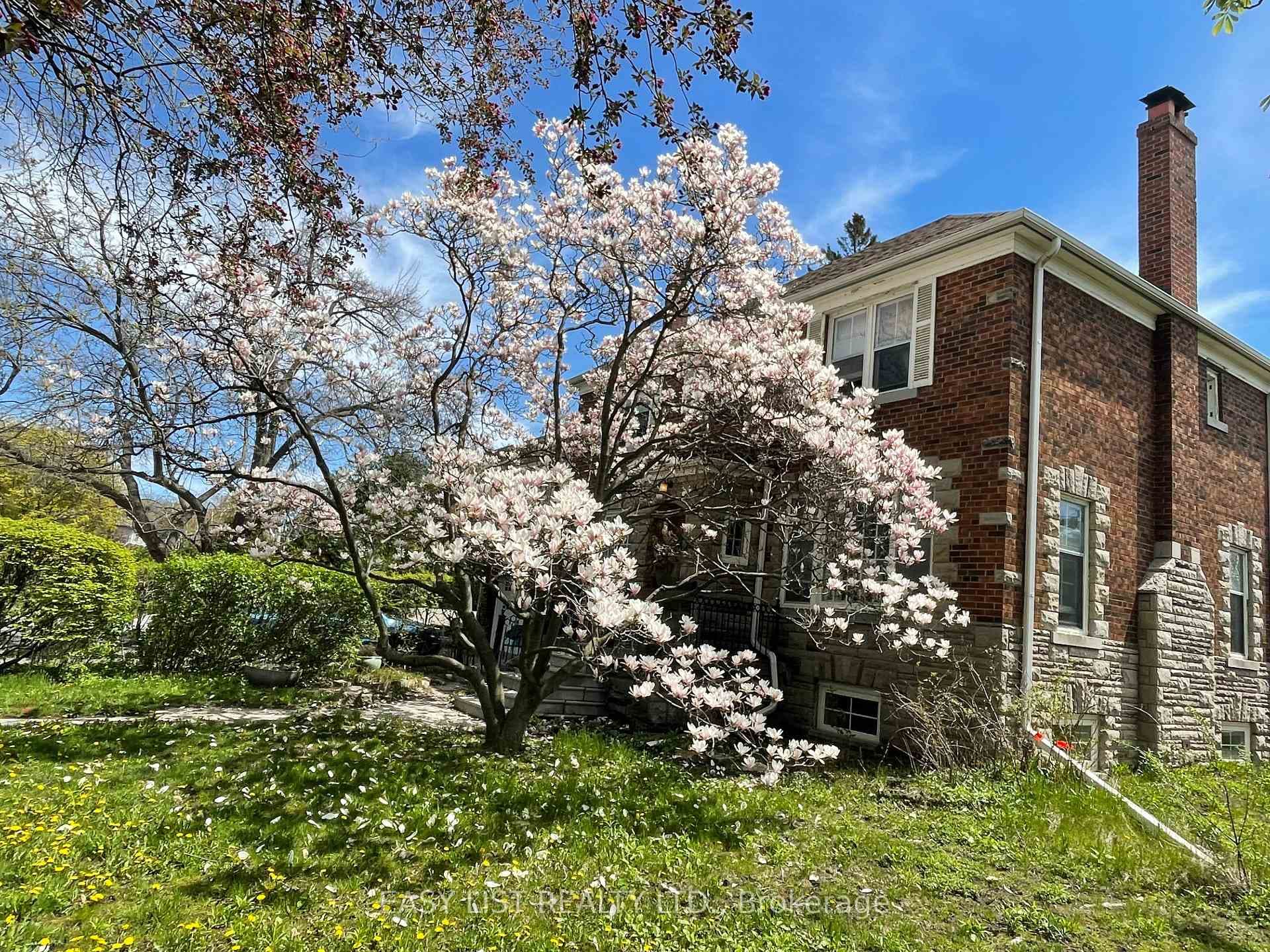 205 Ridley Boulevard photo 9