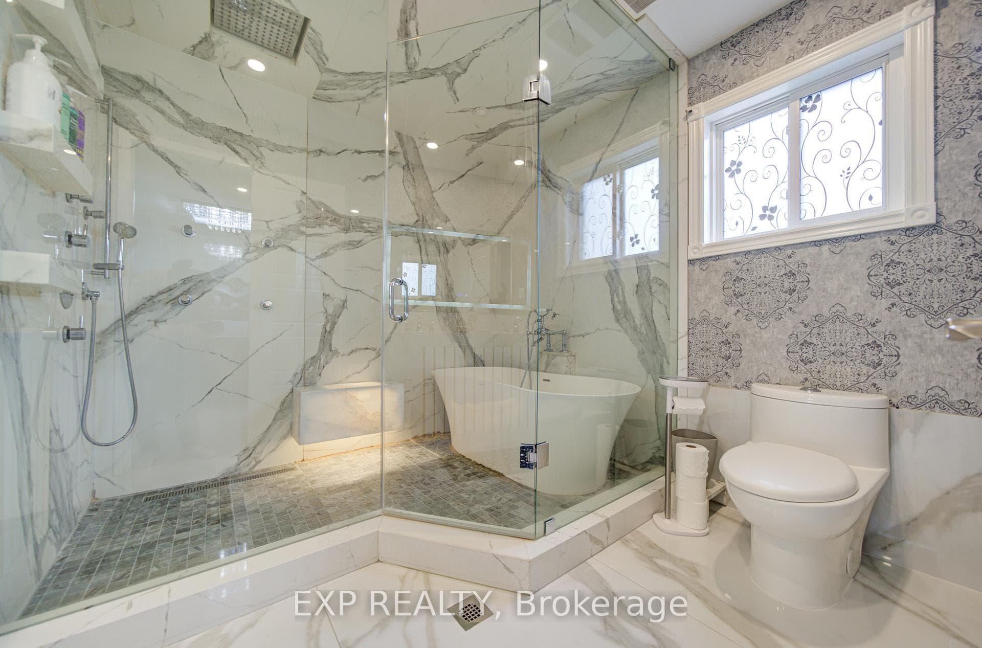 59 Yorkland Street photo 26
