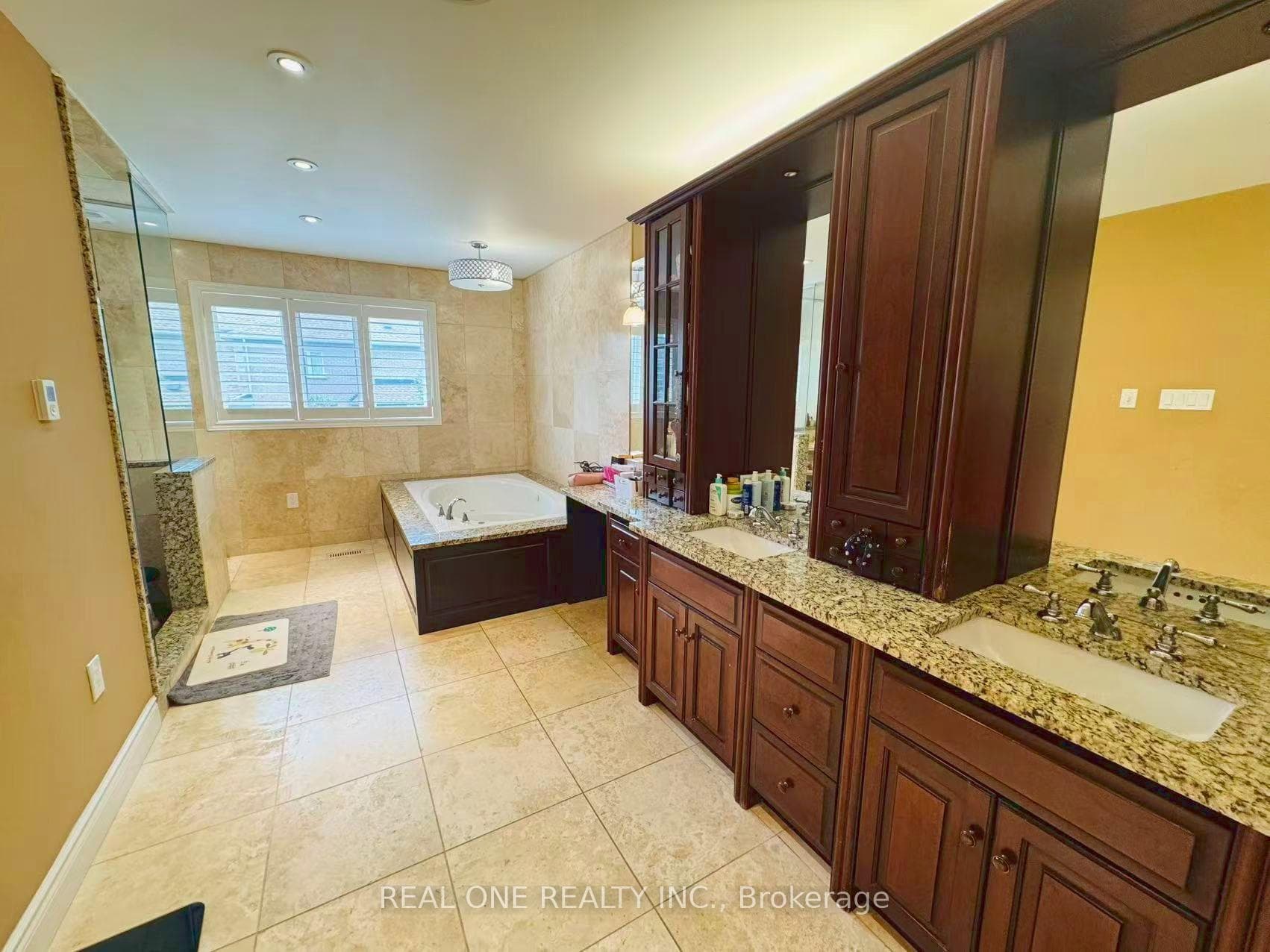2361 Silverwood Drive photo 24