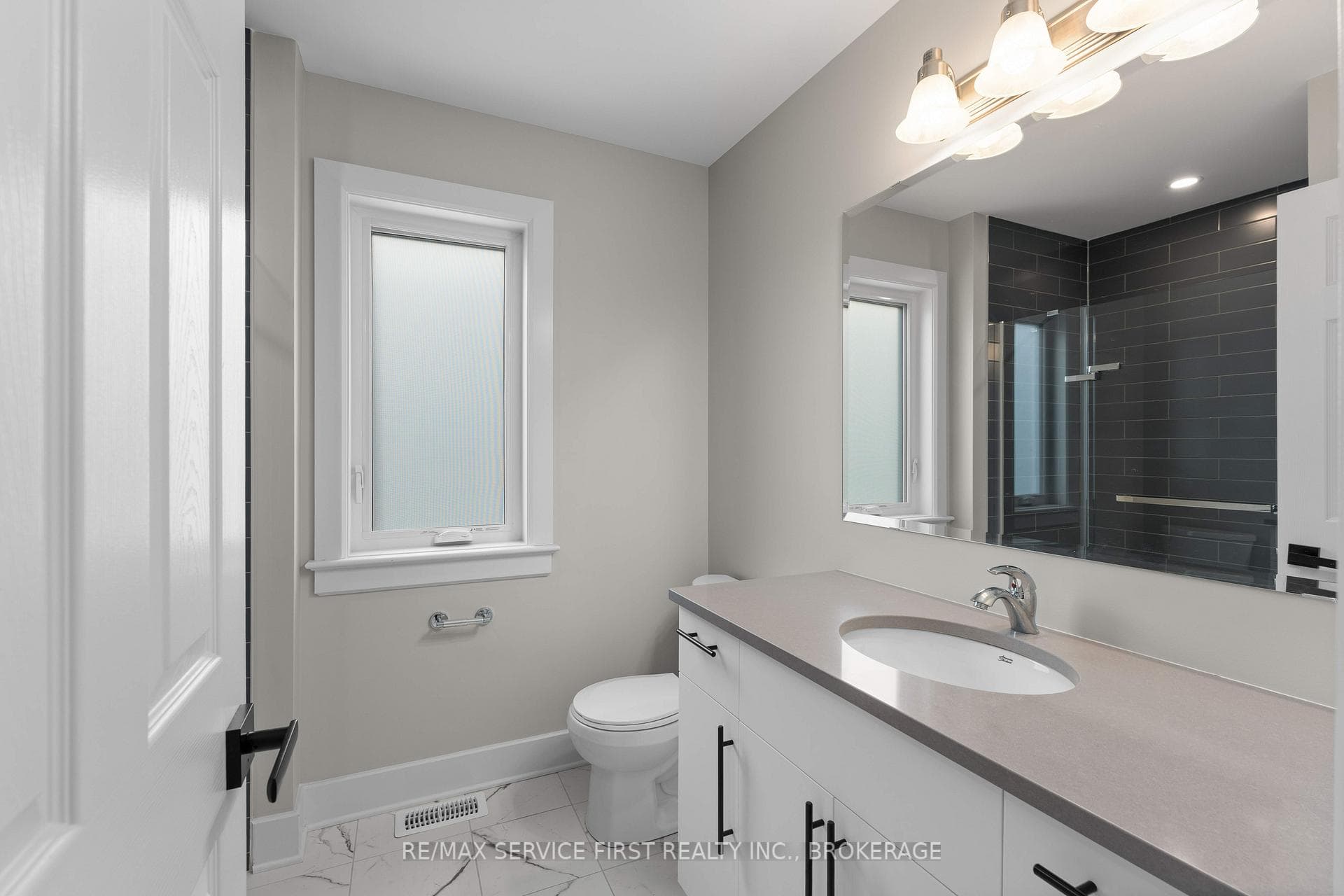 1601 Willow Court photo 36