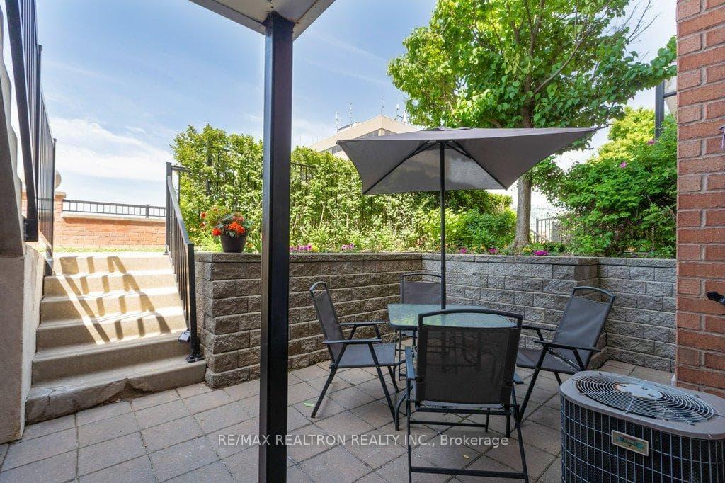 306 John Street Unit #139 photo 6