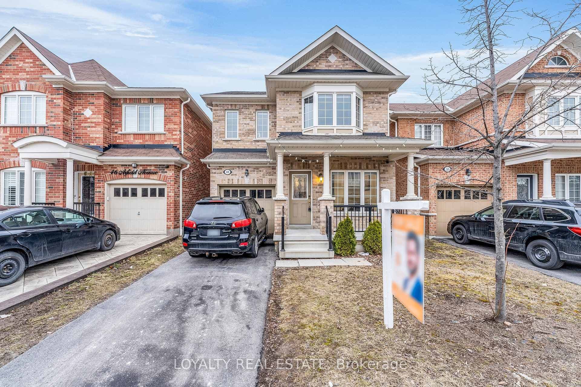 Detached with no sidewalk!