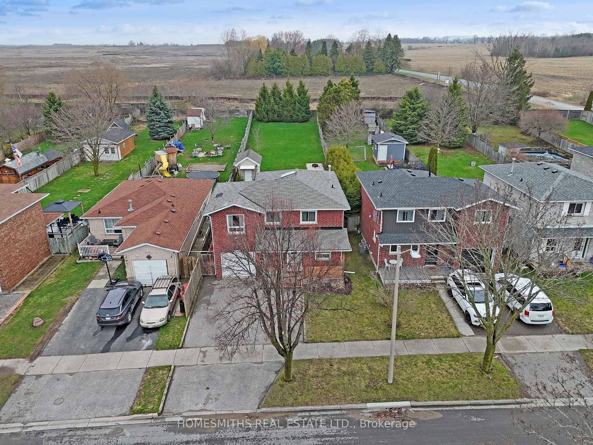 160 Andrew Street photo 5